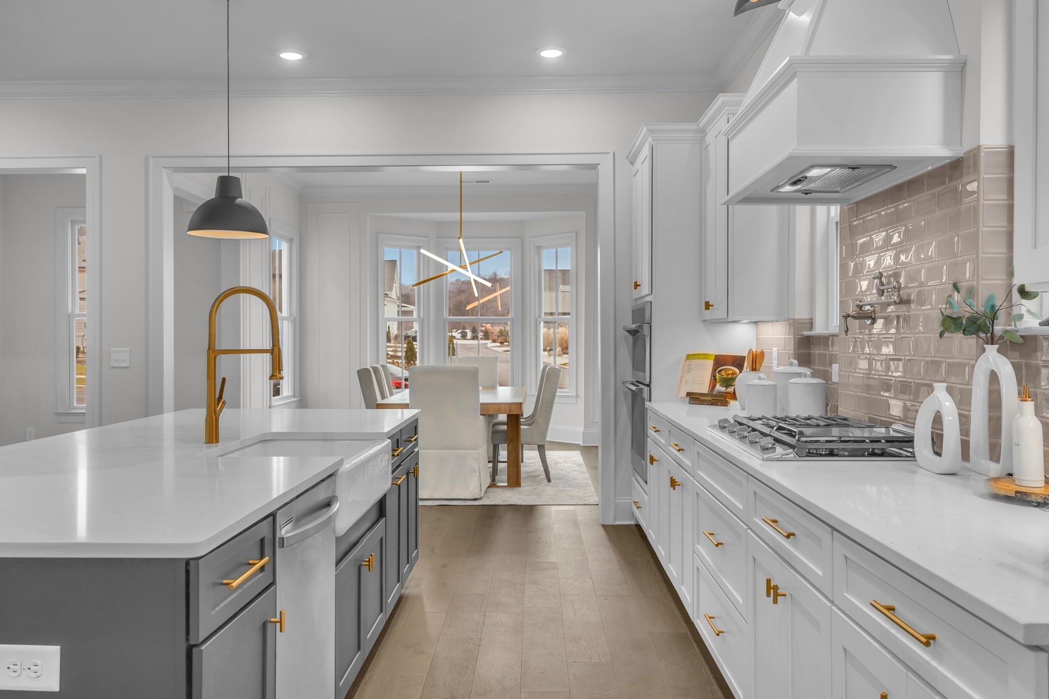 311 Stephens Valley Blvd