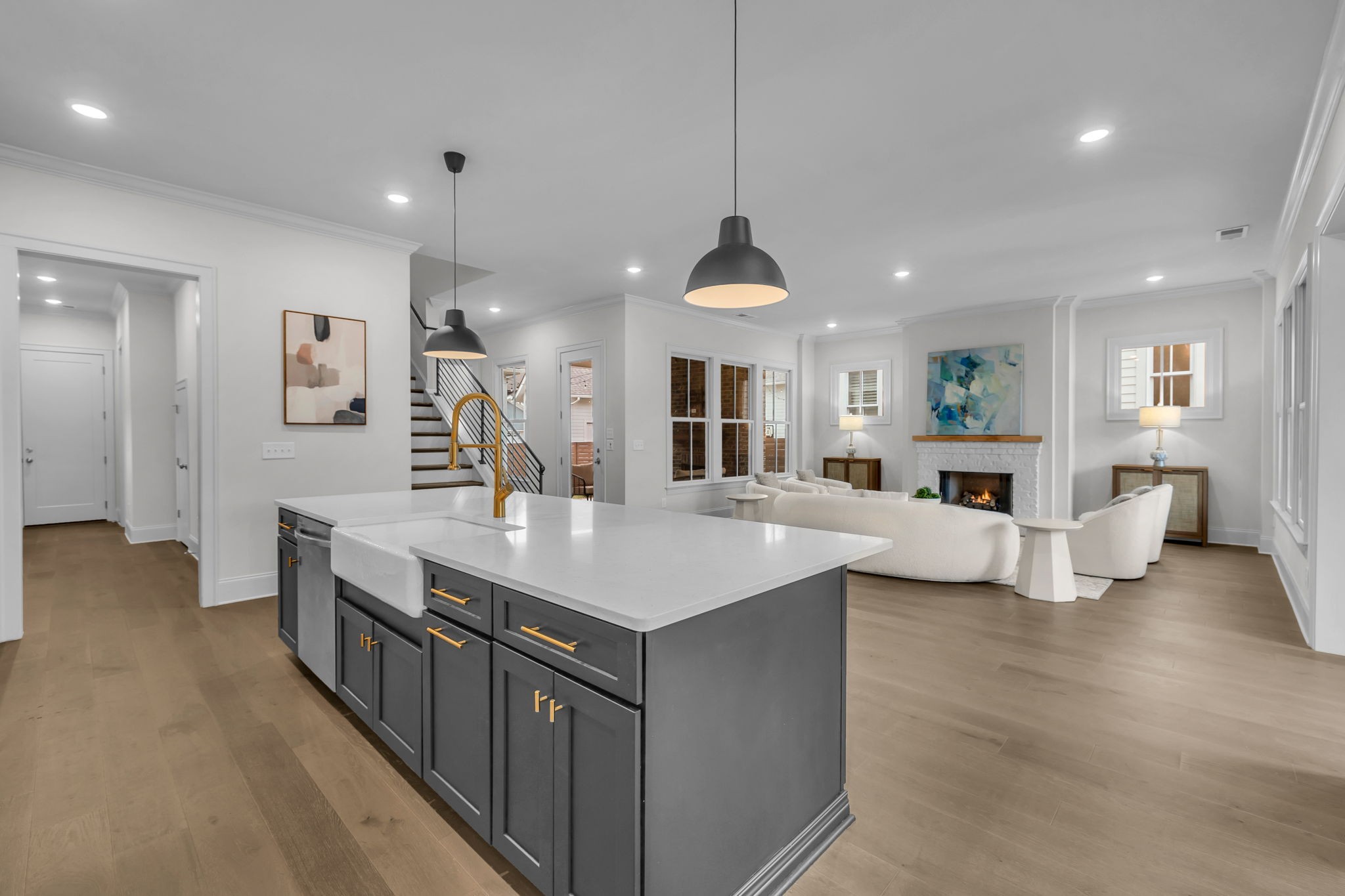 311 Stephens Valley Blvd