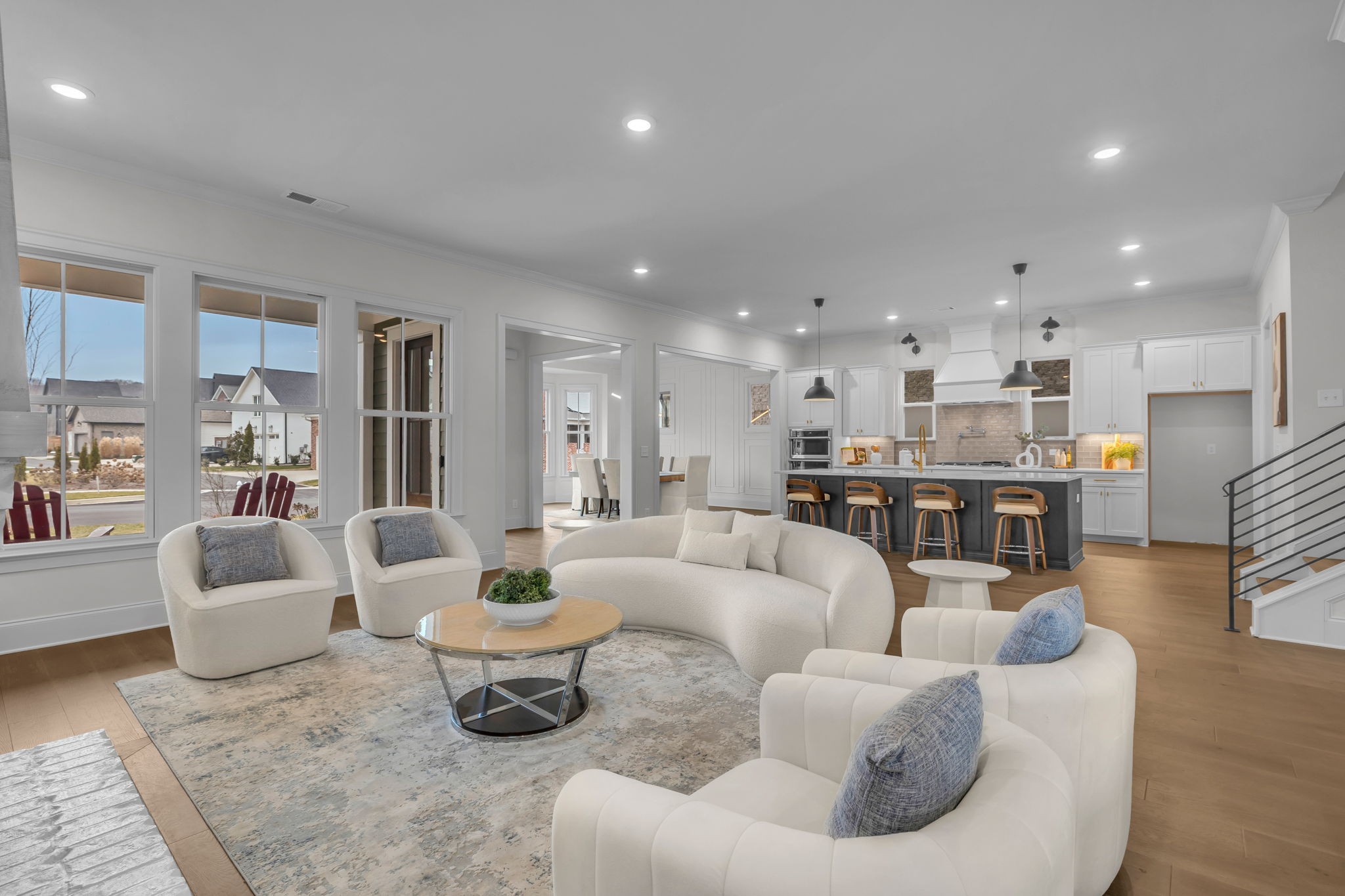 311 Stephens Valley Blvd