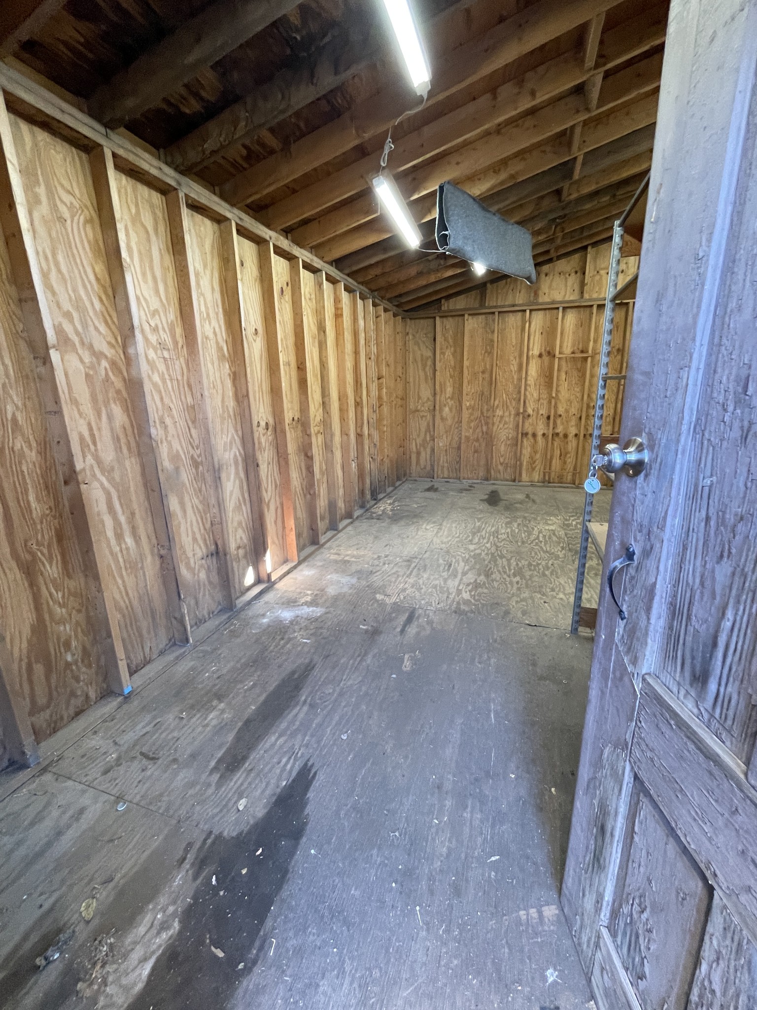 321 E Lytle St