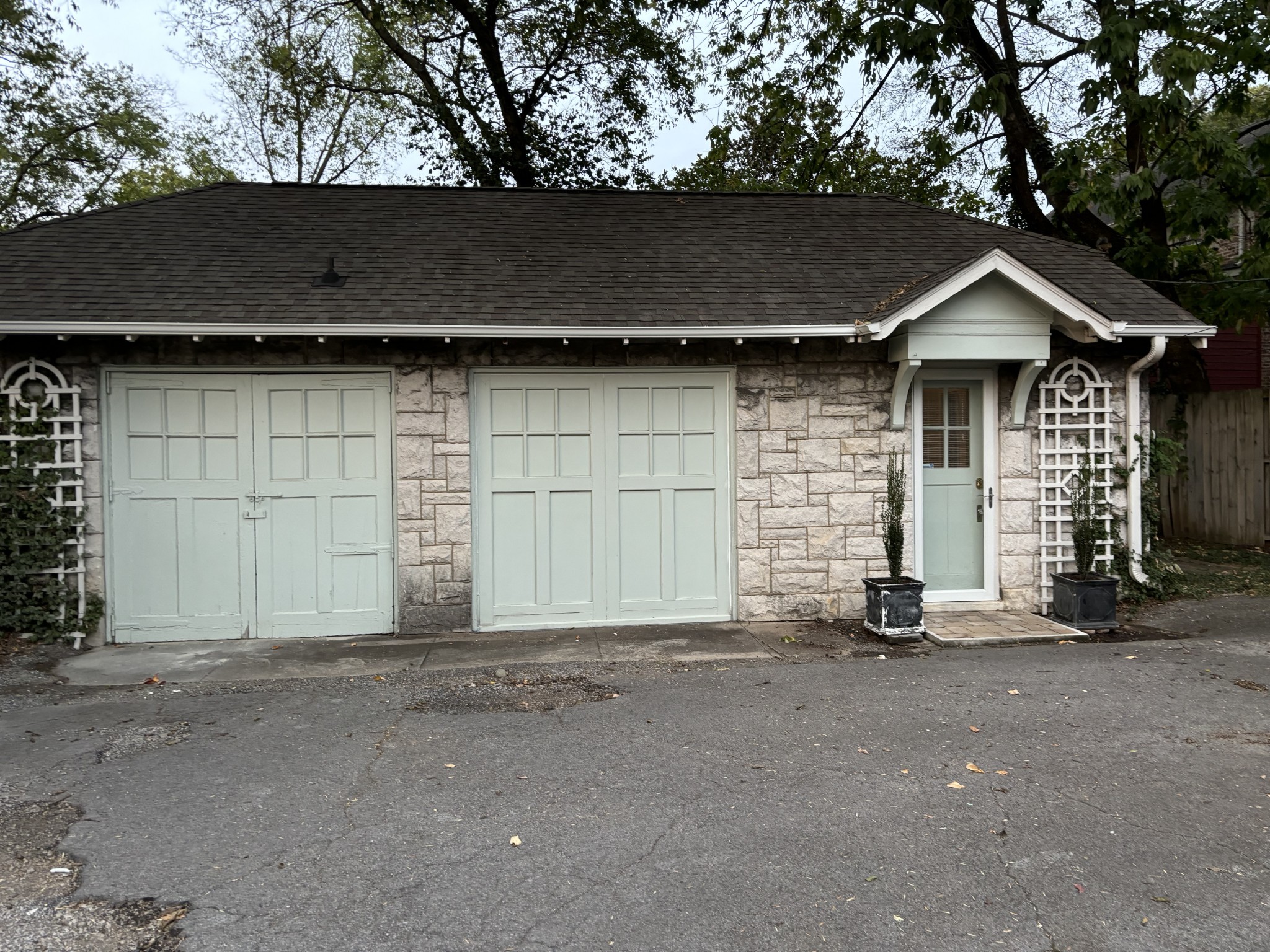 206 Elmington Ave Unit: C