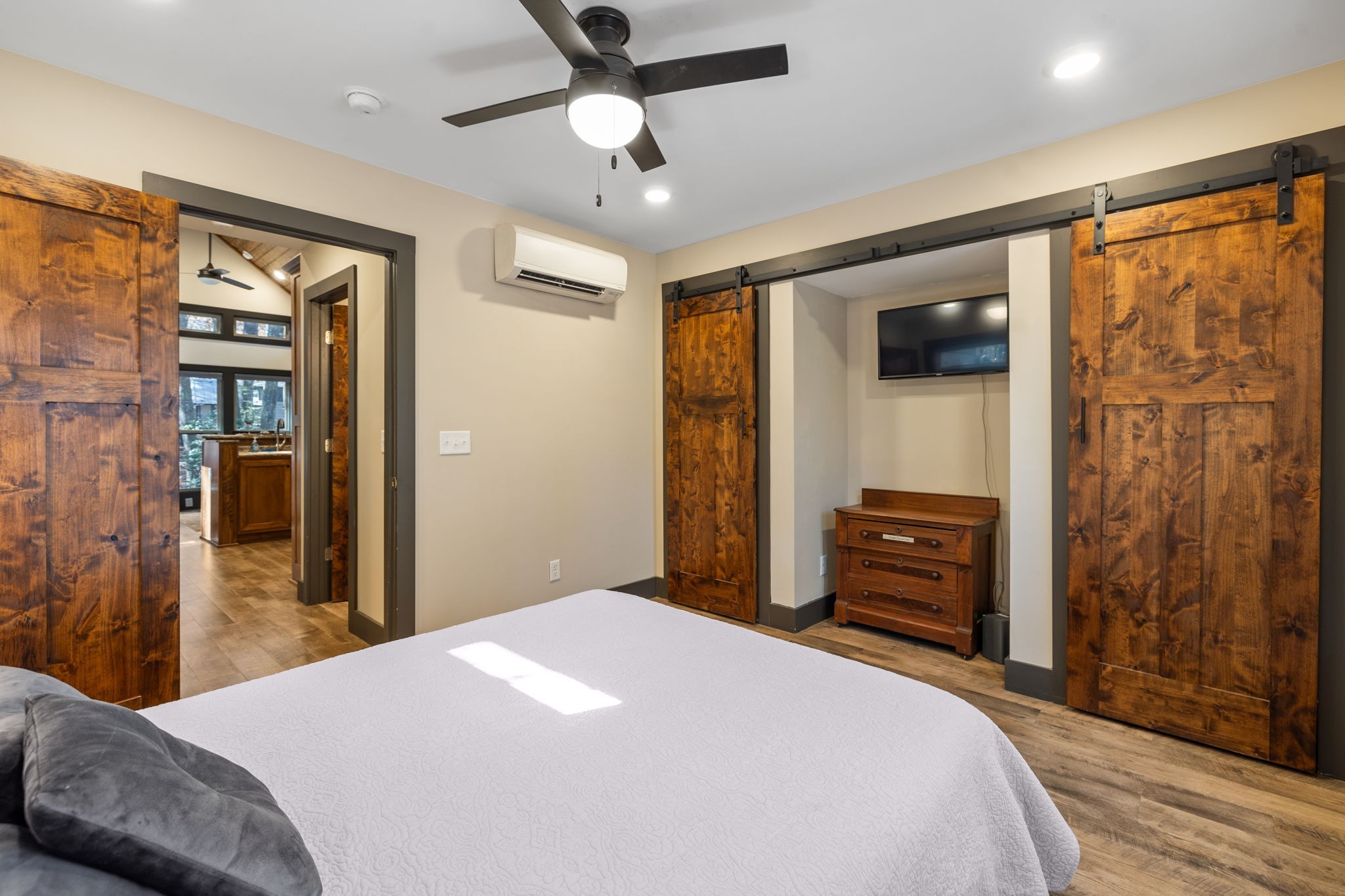 135 Deer Lick Trail