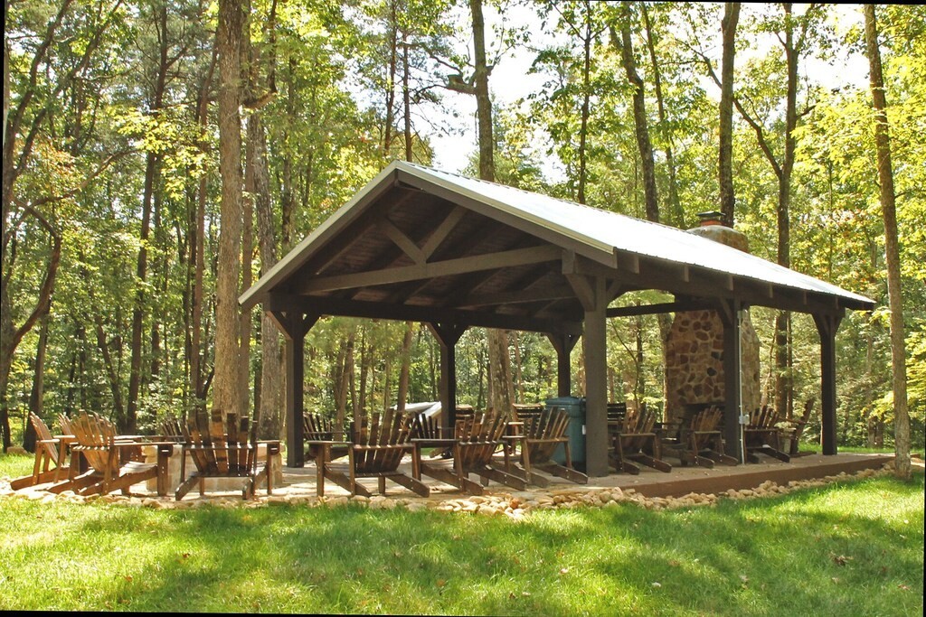 135 Deer Lick Trail