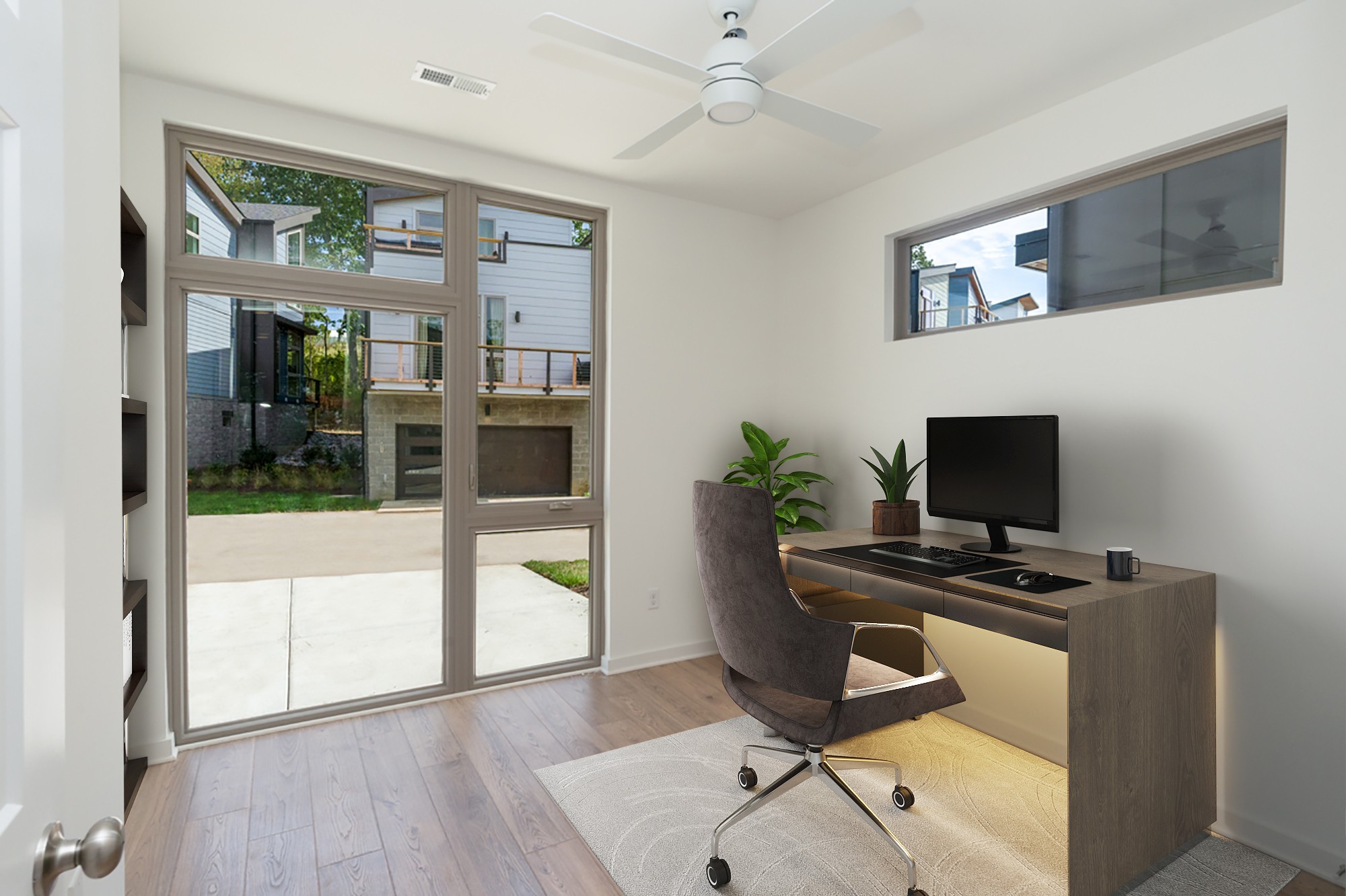 3075 Edwin Cir