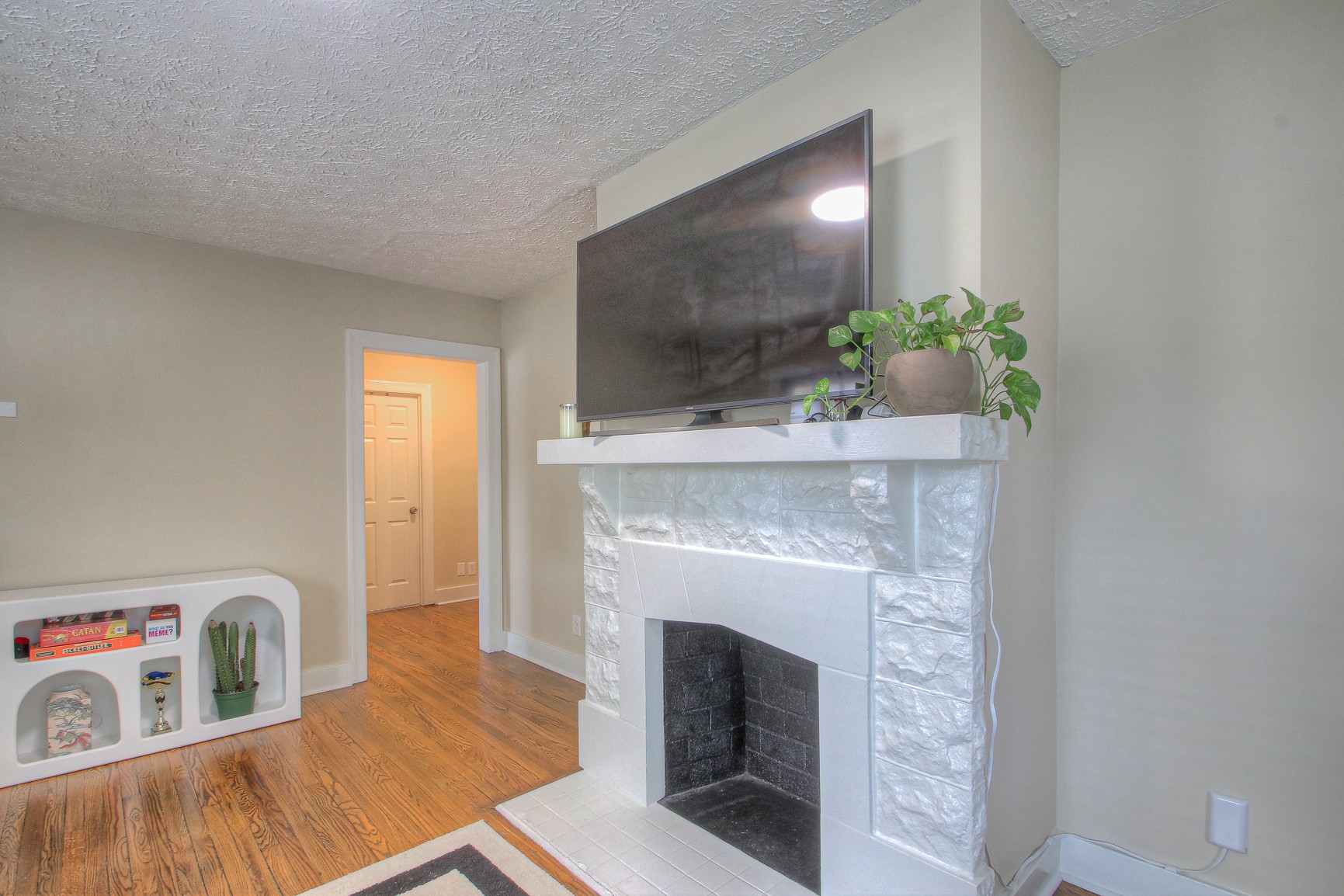 1609 Cahal Ave Unit: A