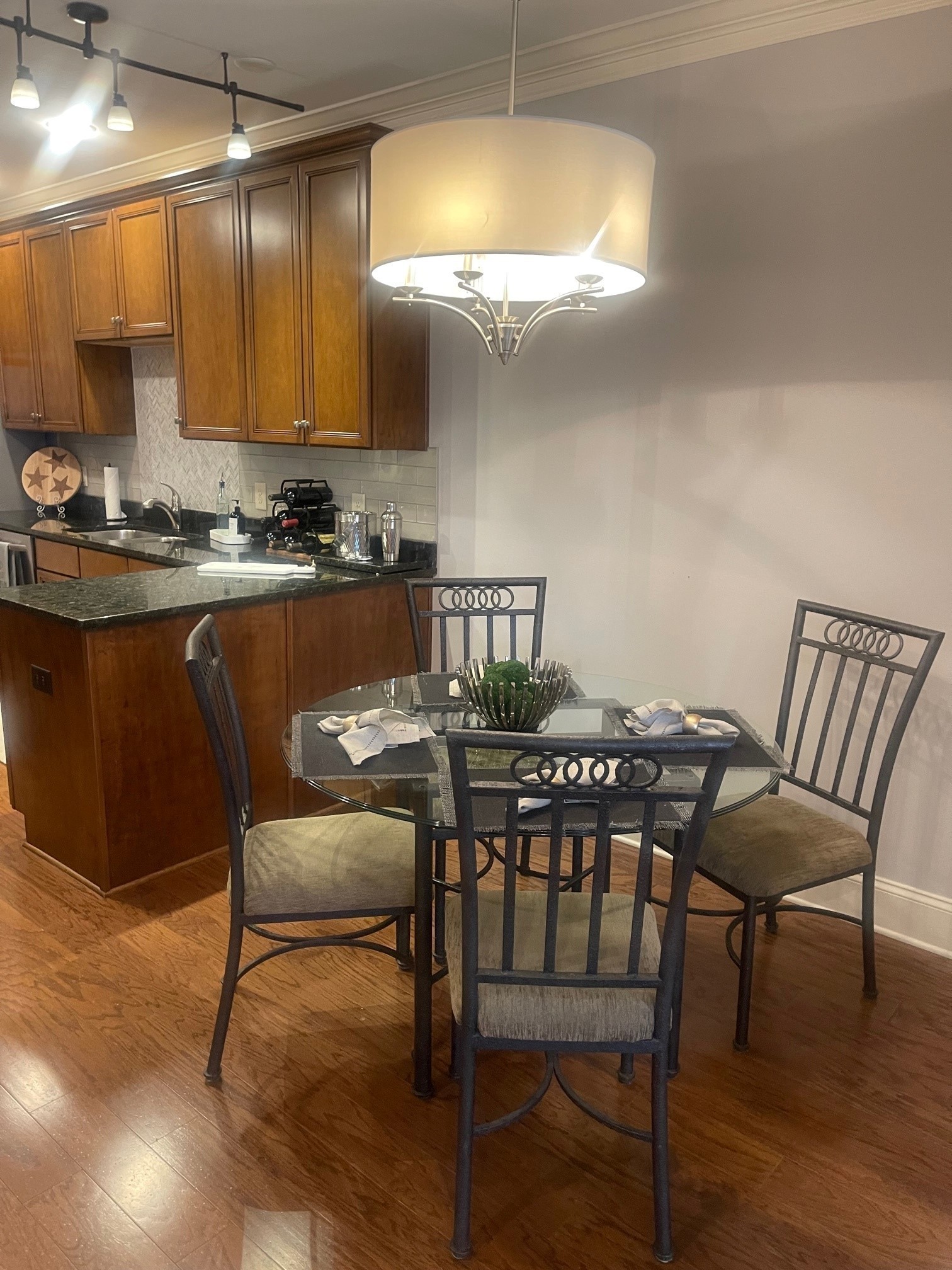 1010 16th Ave, S Unit: 207