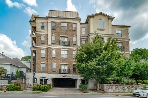 1010 16th Ave, S Unit: 207