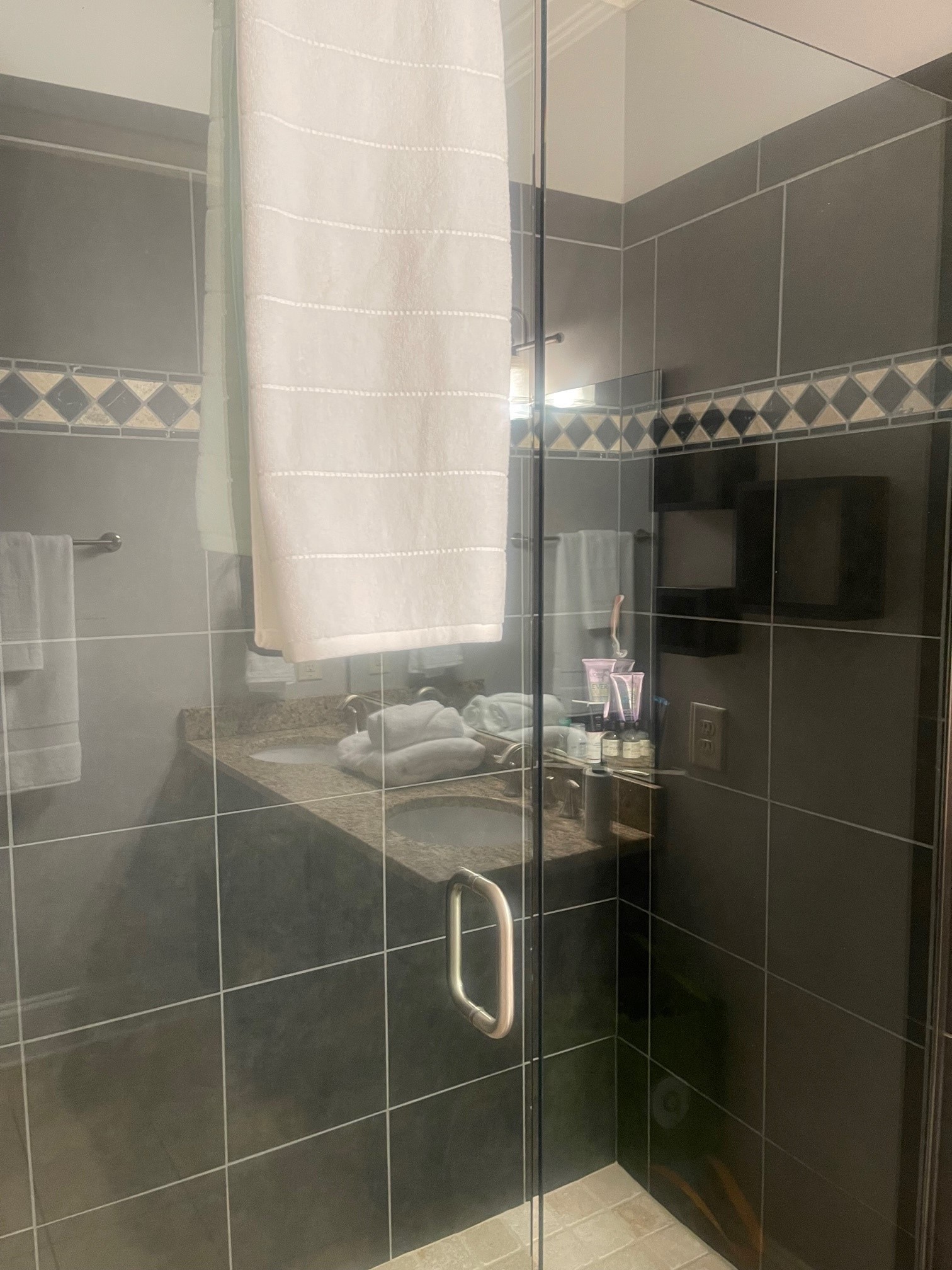 1010 16th Ave, S Unit: 207