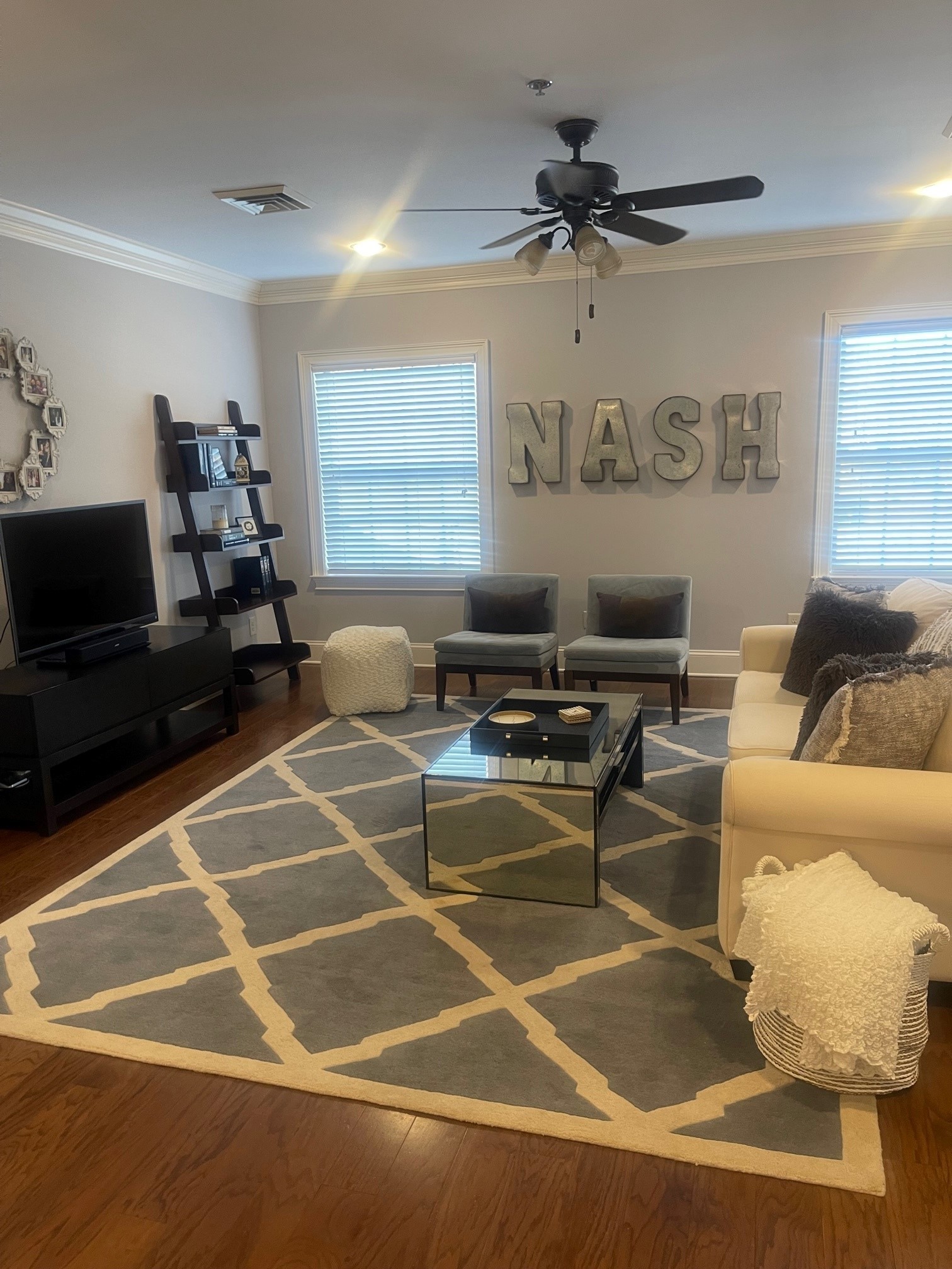 1010 16th Ave, S Unit: 207