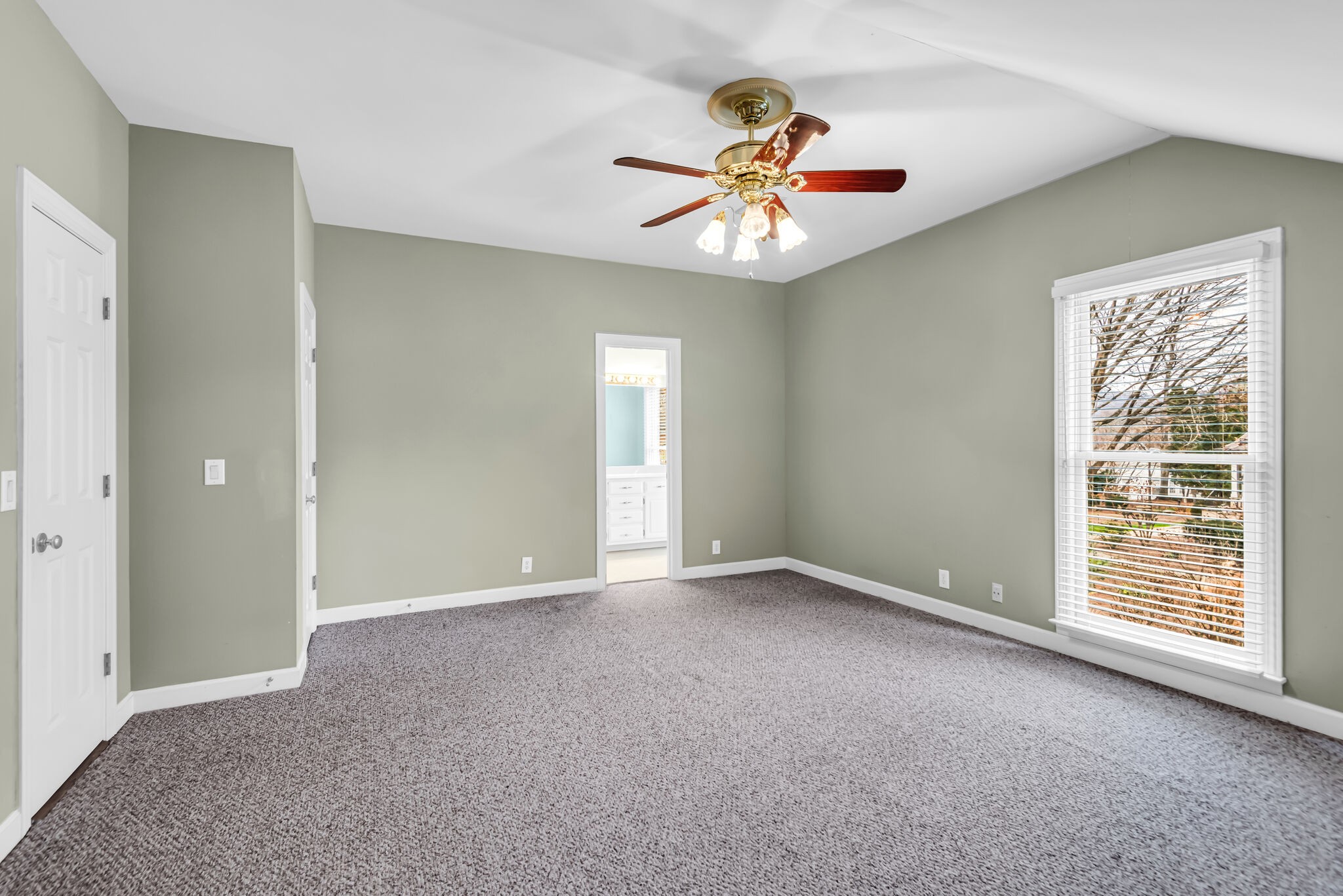 5605 Hearthstone Lane