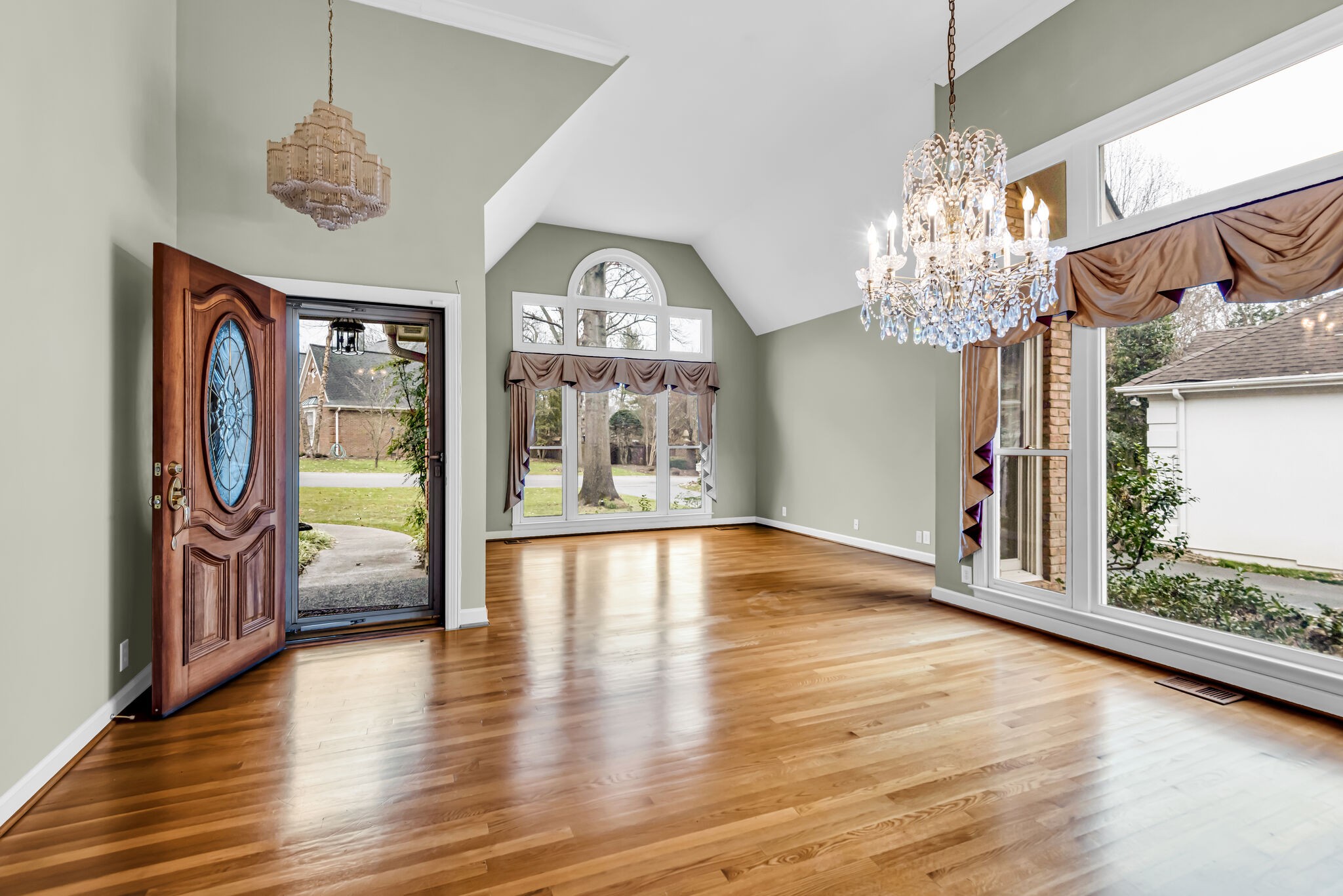 5605 Hearthstone Lane
