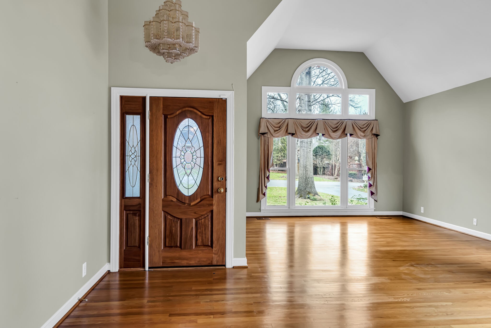 5605 Hearthstone Lane