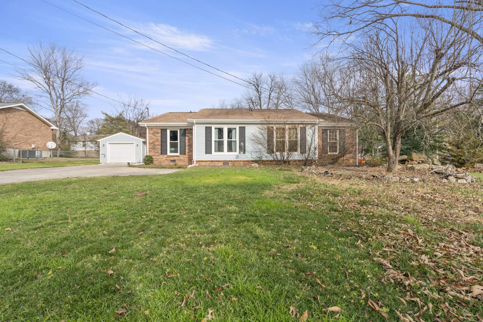 3198 Trails End Ln