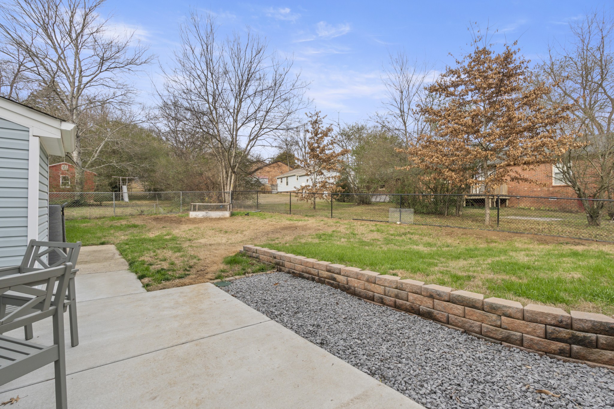 3198 Trails End Ln