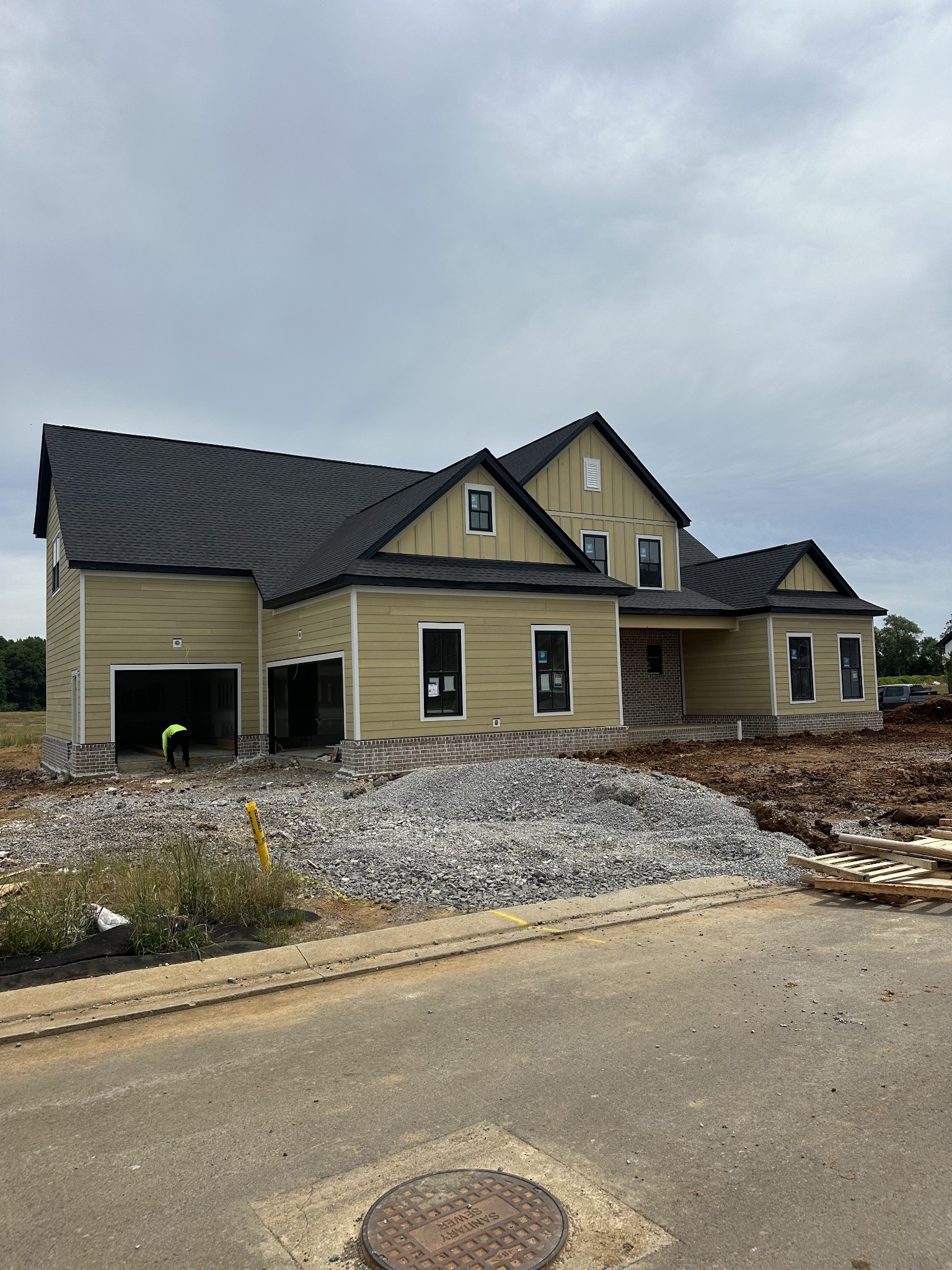 5422 Maroon Drive