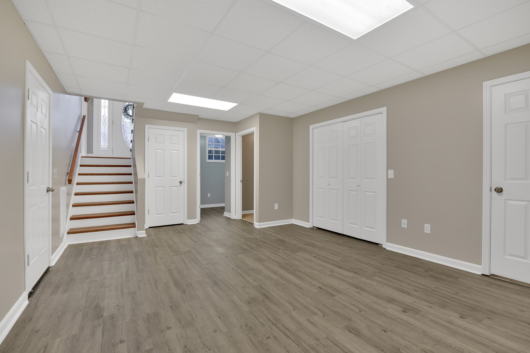 1350 Grassland Dr