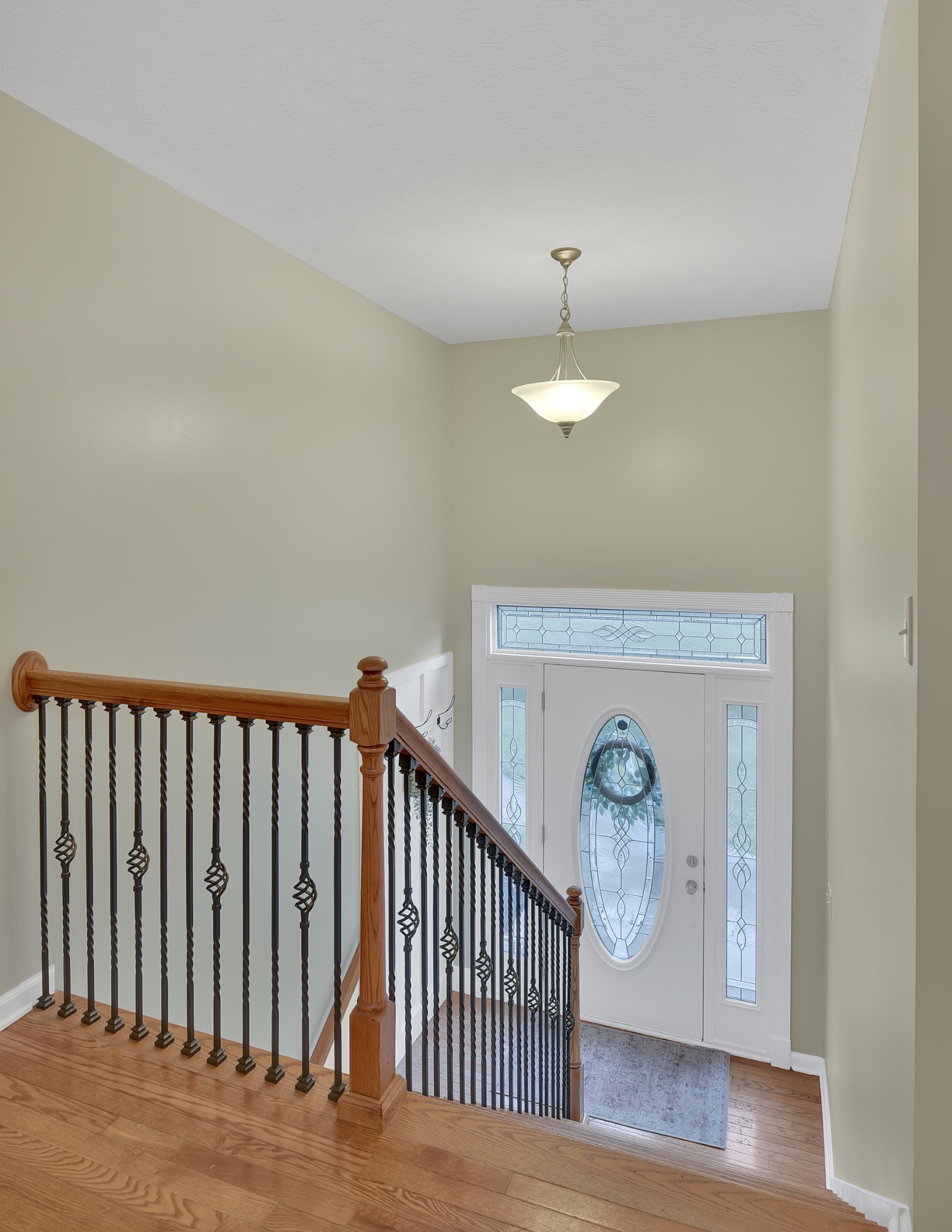 1350 Grassland Dr