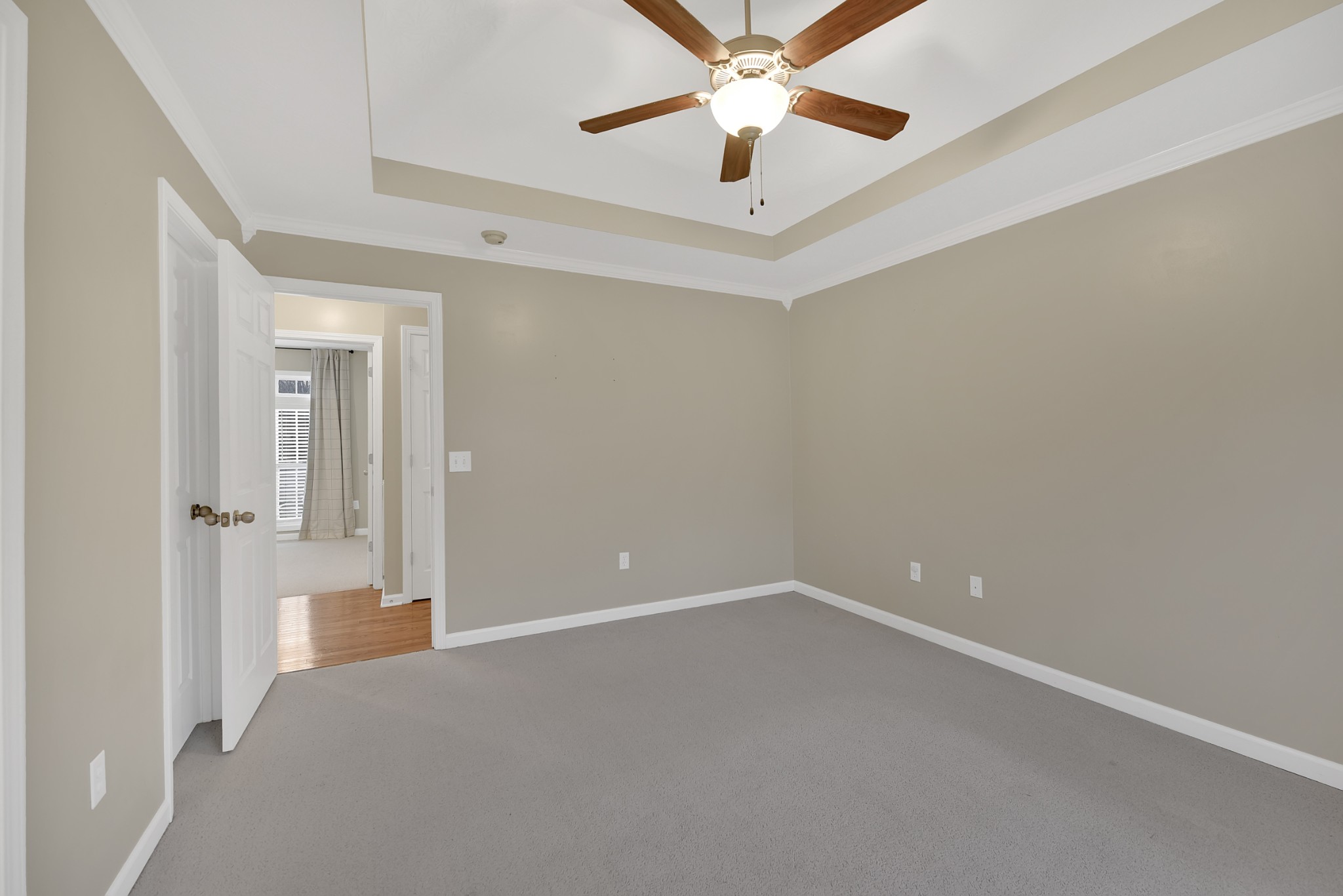 1350 Grassland Dr