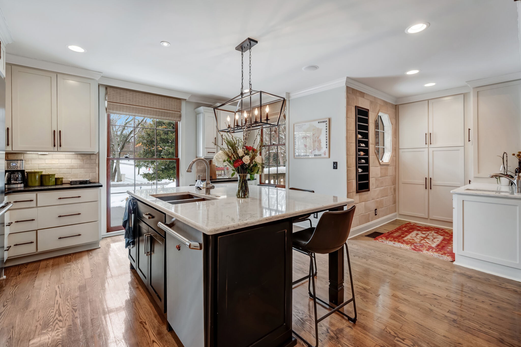 110 Lynnwood Ter