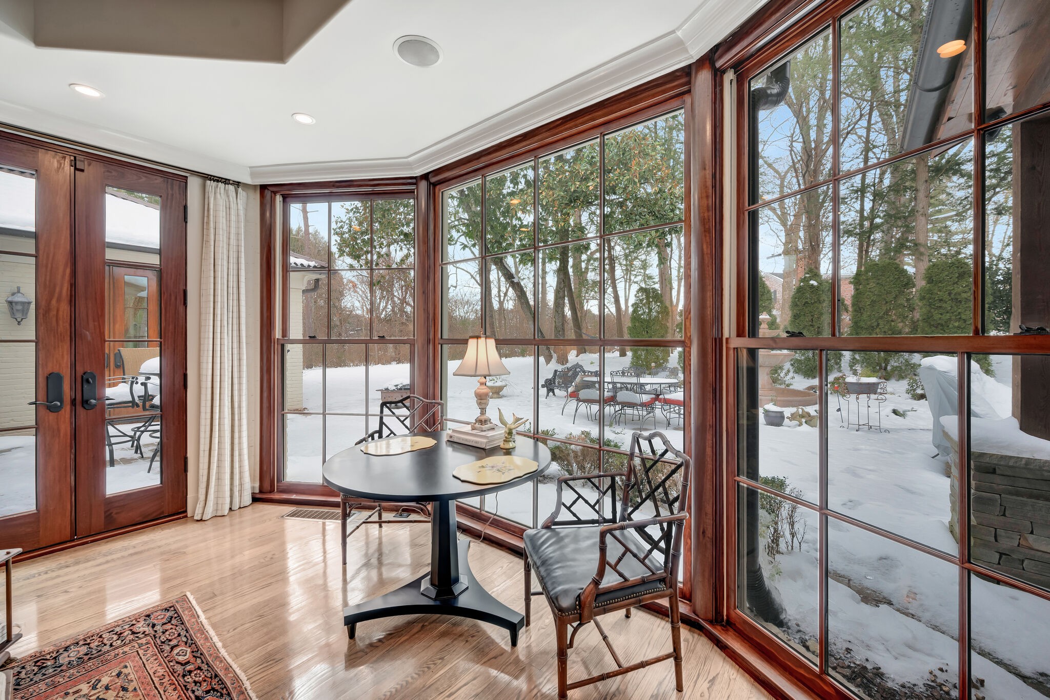 110 Lynnwood Ter