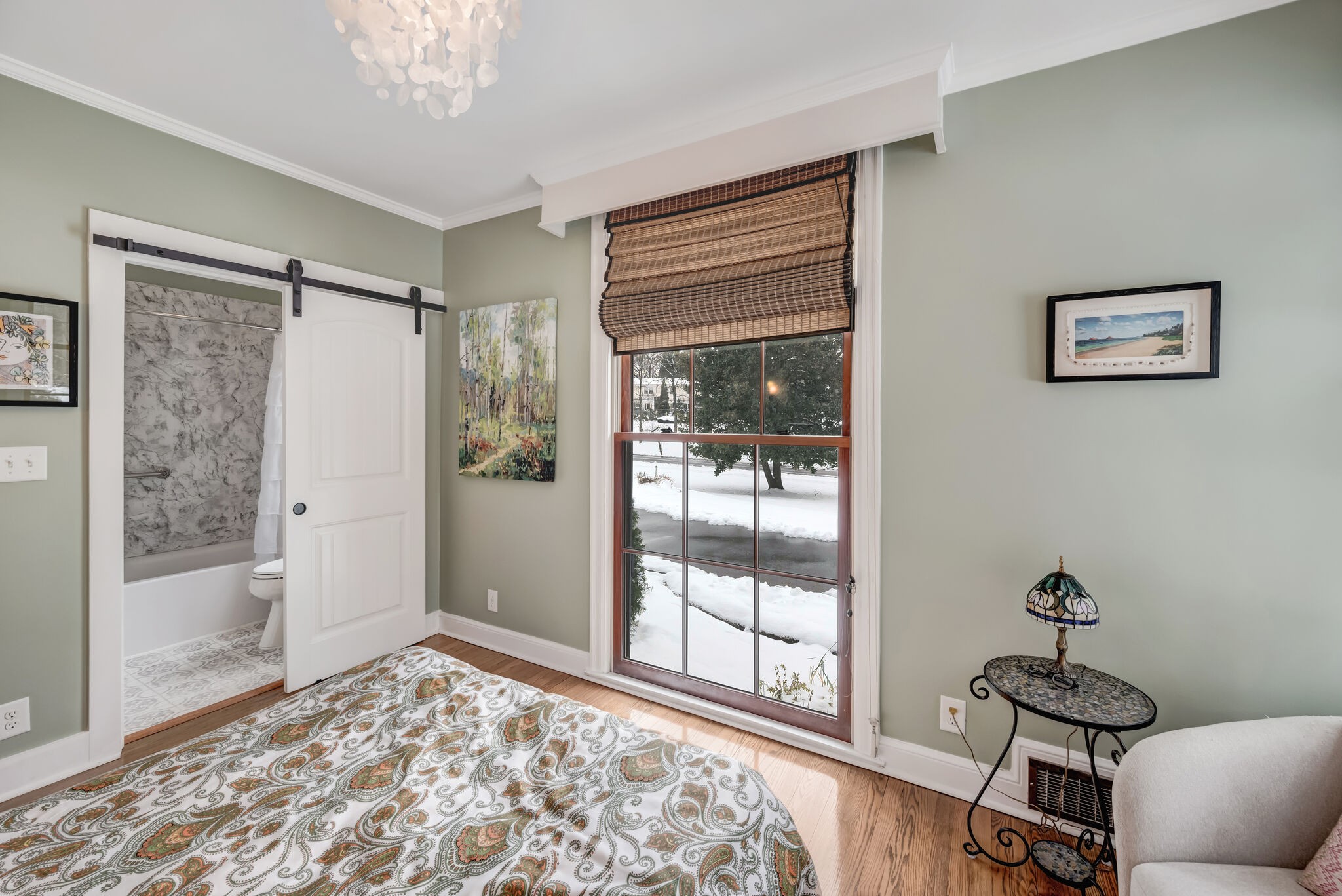 110 Lynnwood Ter