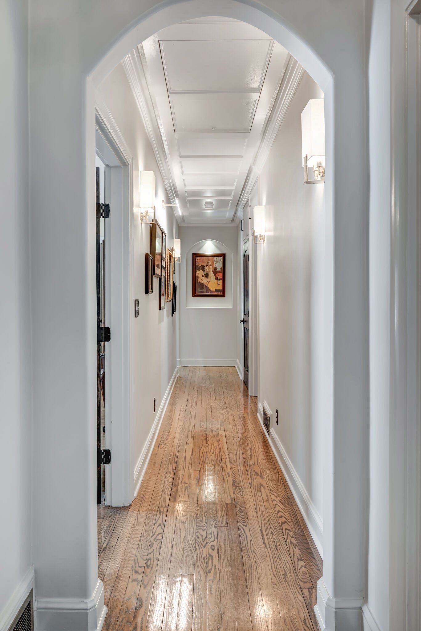 110 Lynnwood Ter