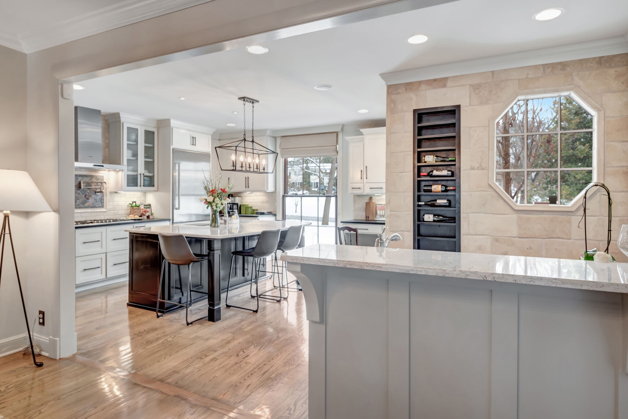 110 Lynnwood Ter