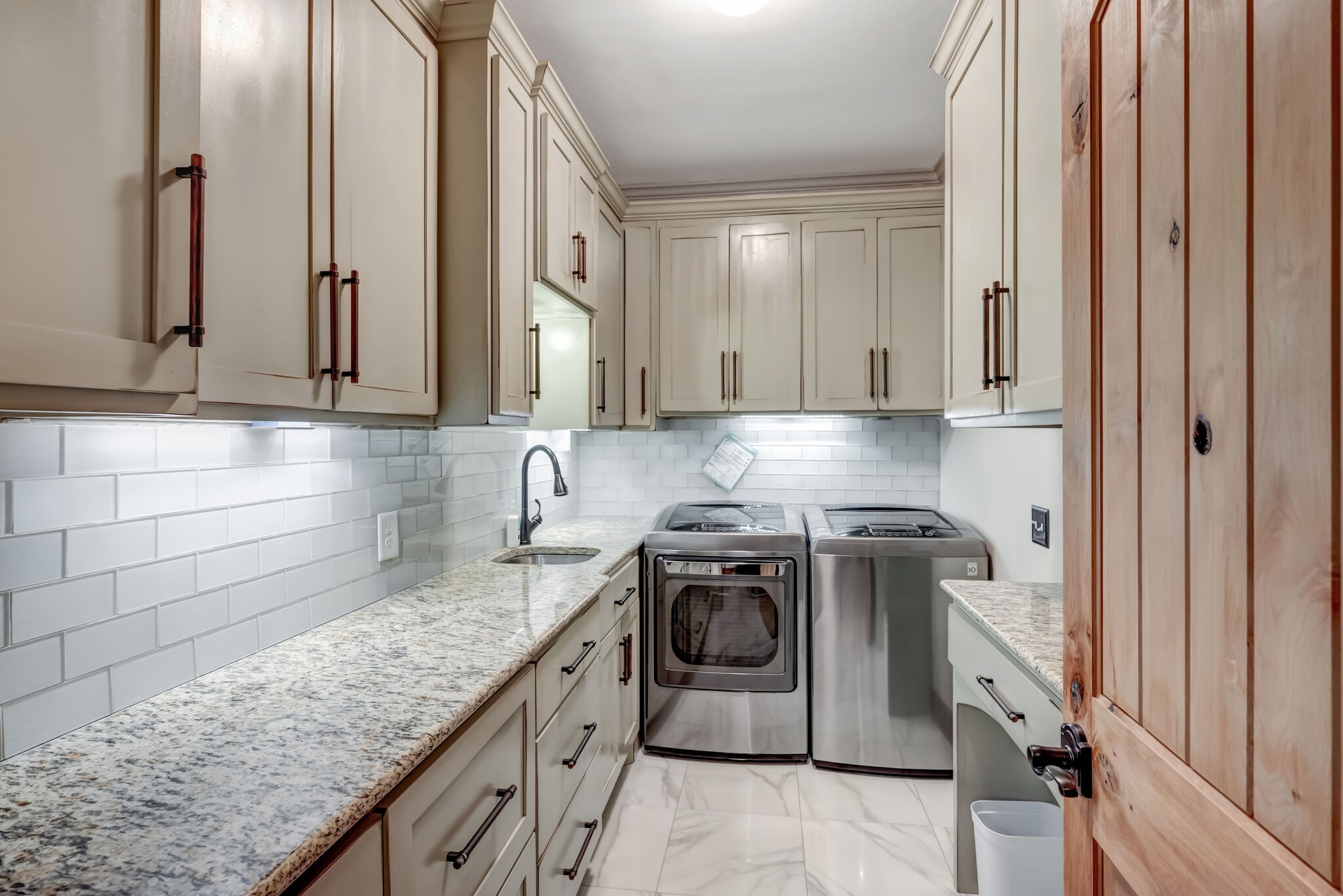 110 Lynnwood Ter