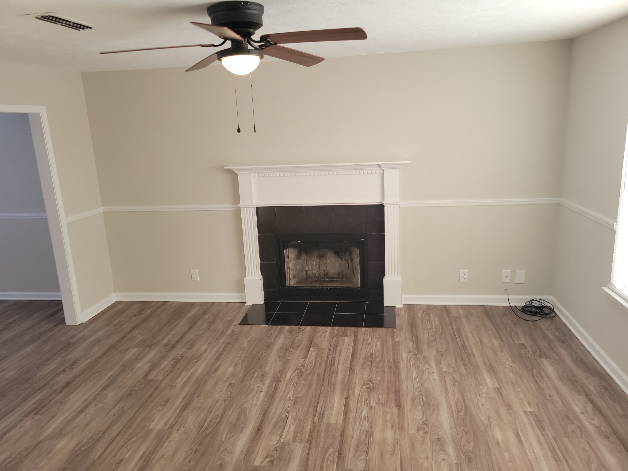 1210 Pearlknob Court