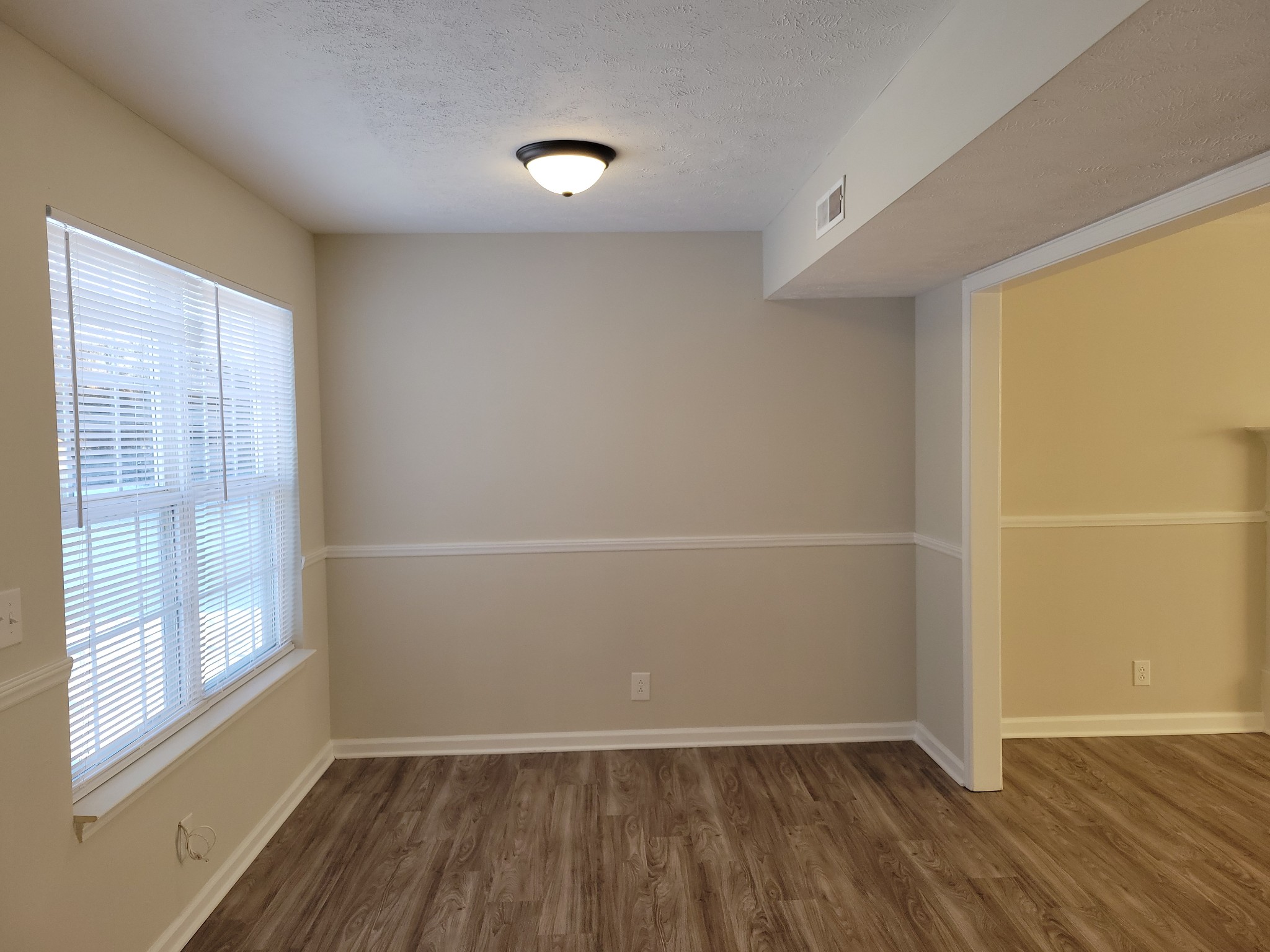 1210 Pearlknob Court