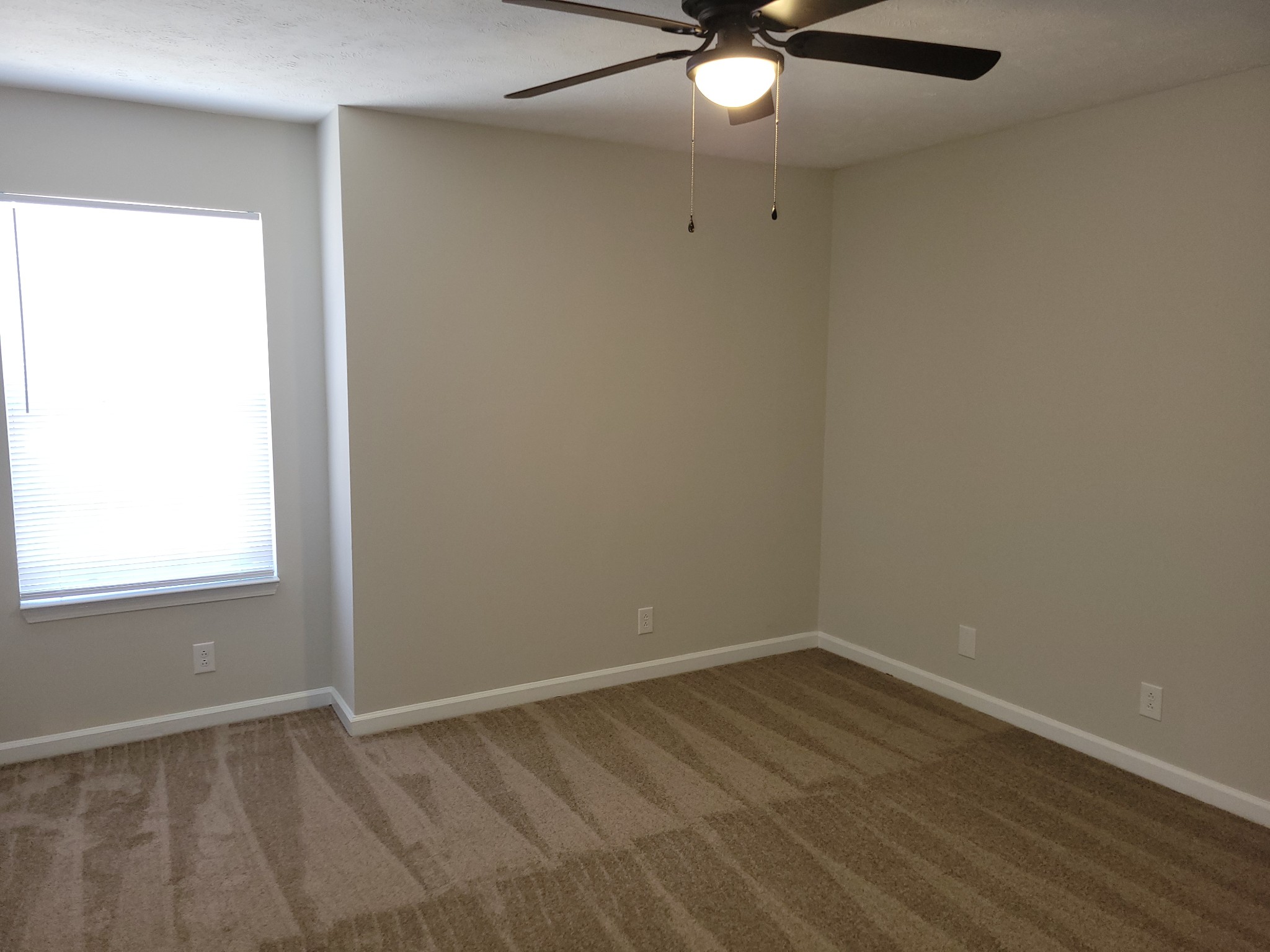 1210 Pearlknob Court