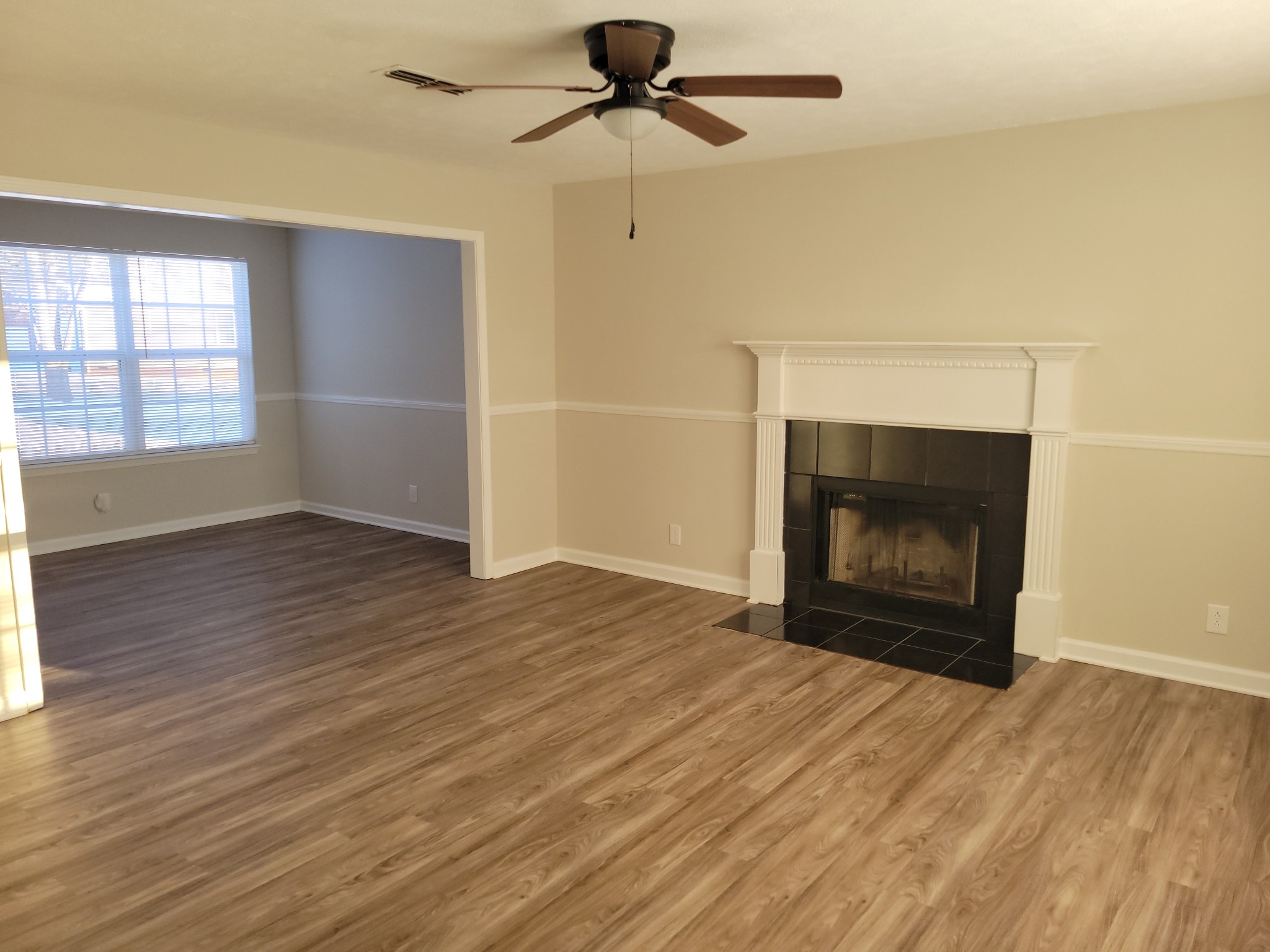 1210 Pearlknob Court