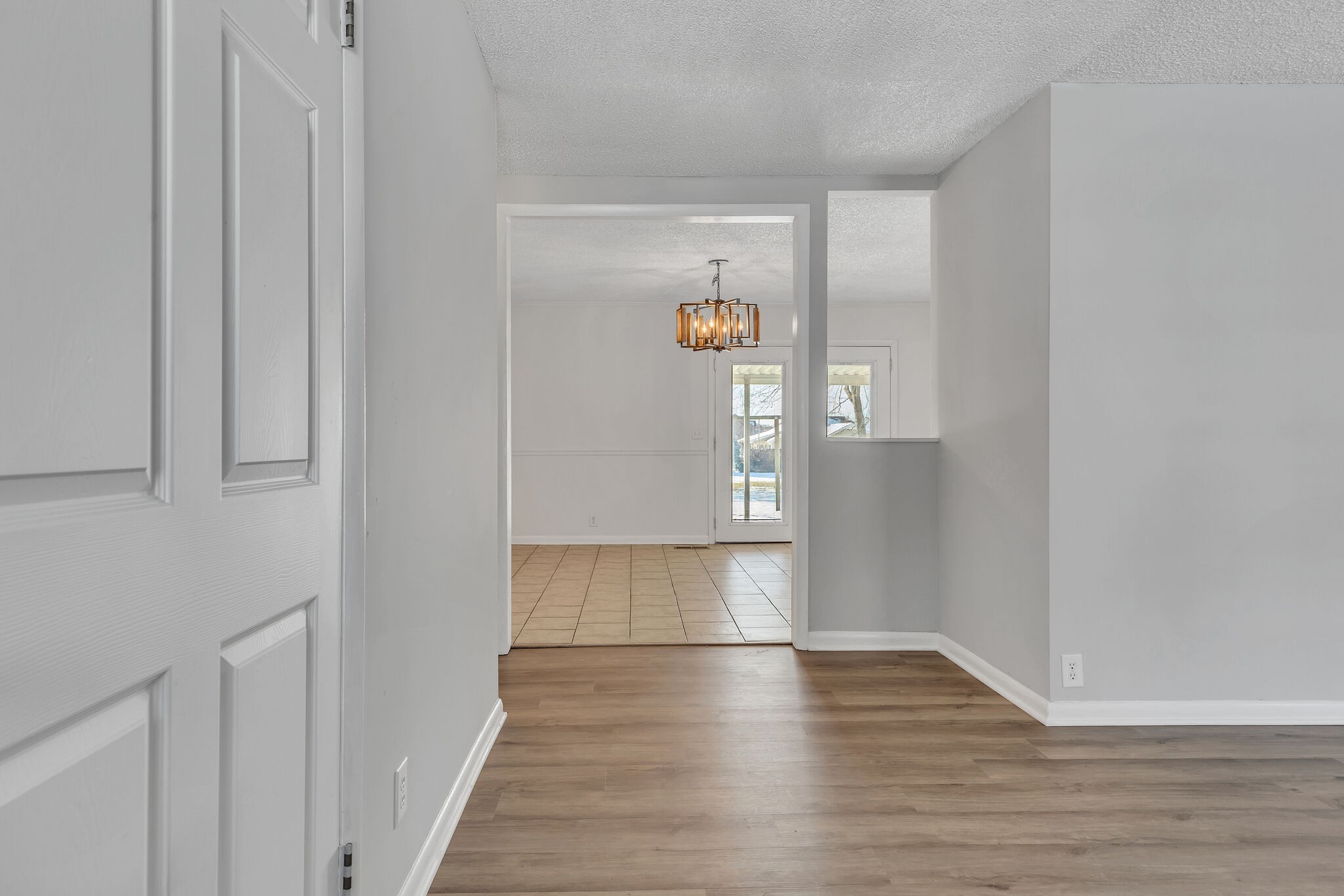 211 Elmwood Dr