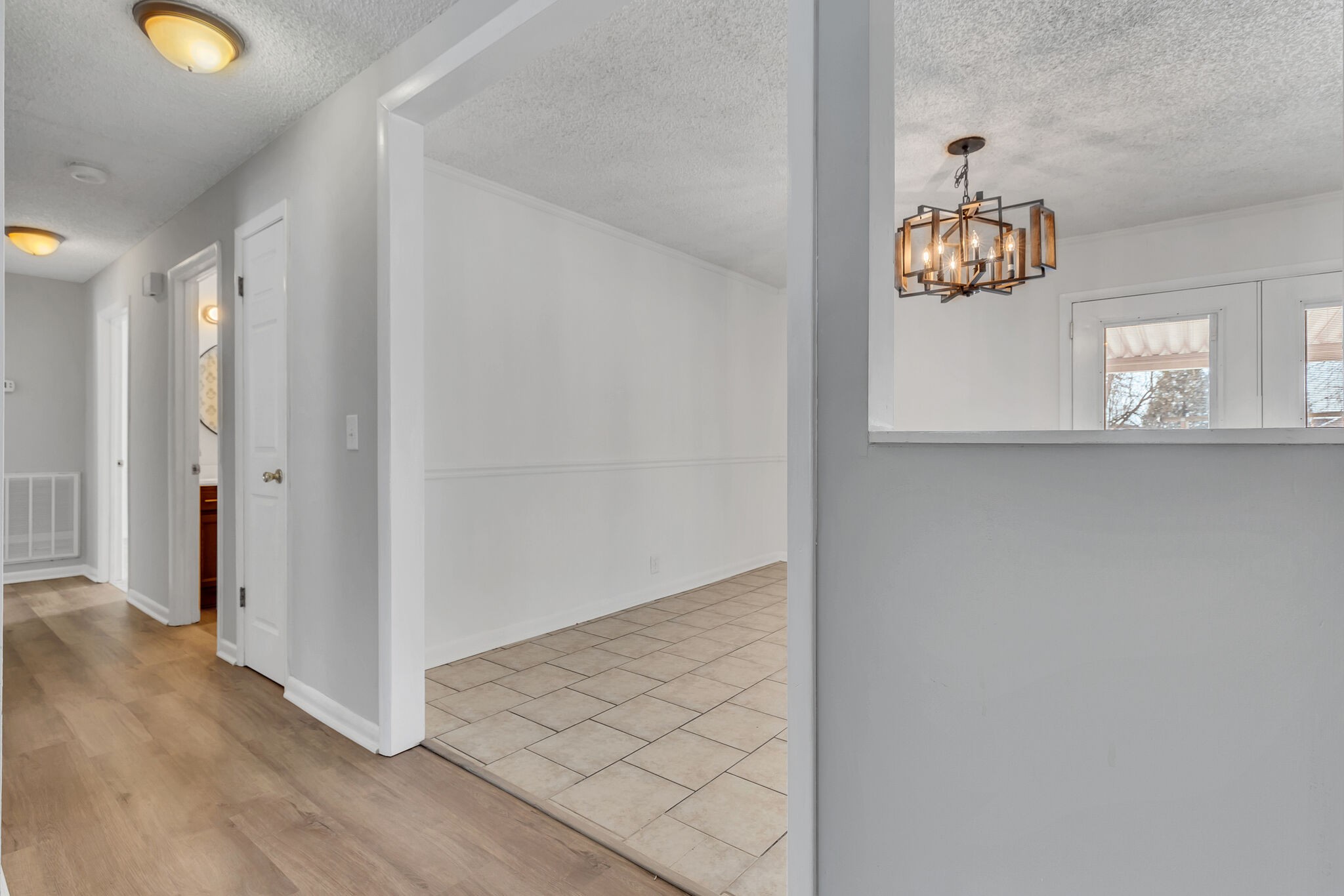 211 Elmwood Dr