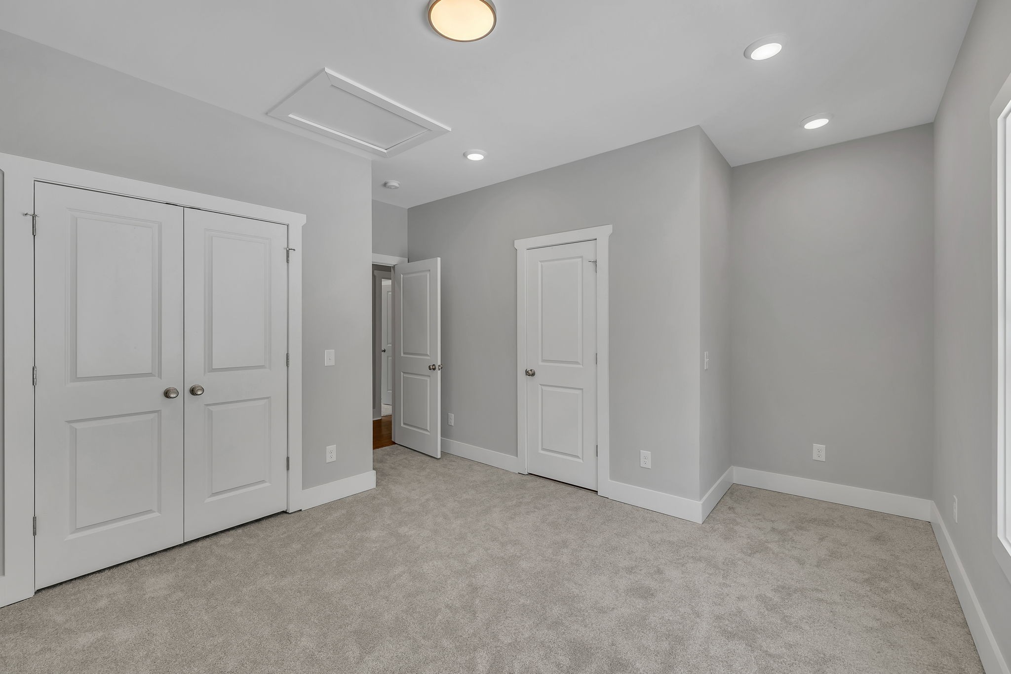 113 Zuric Ct