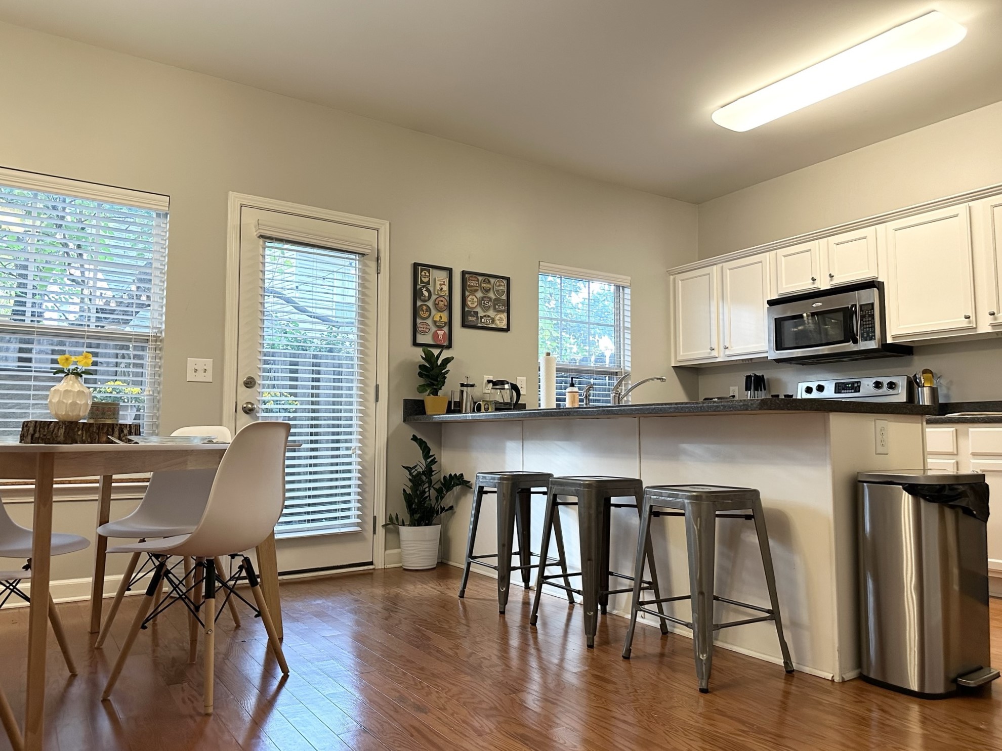 553 Rosedale Ave Unit: 104
