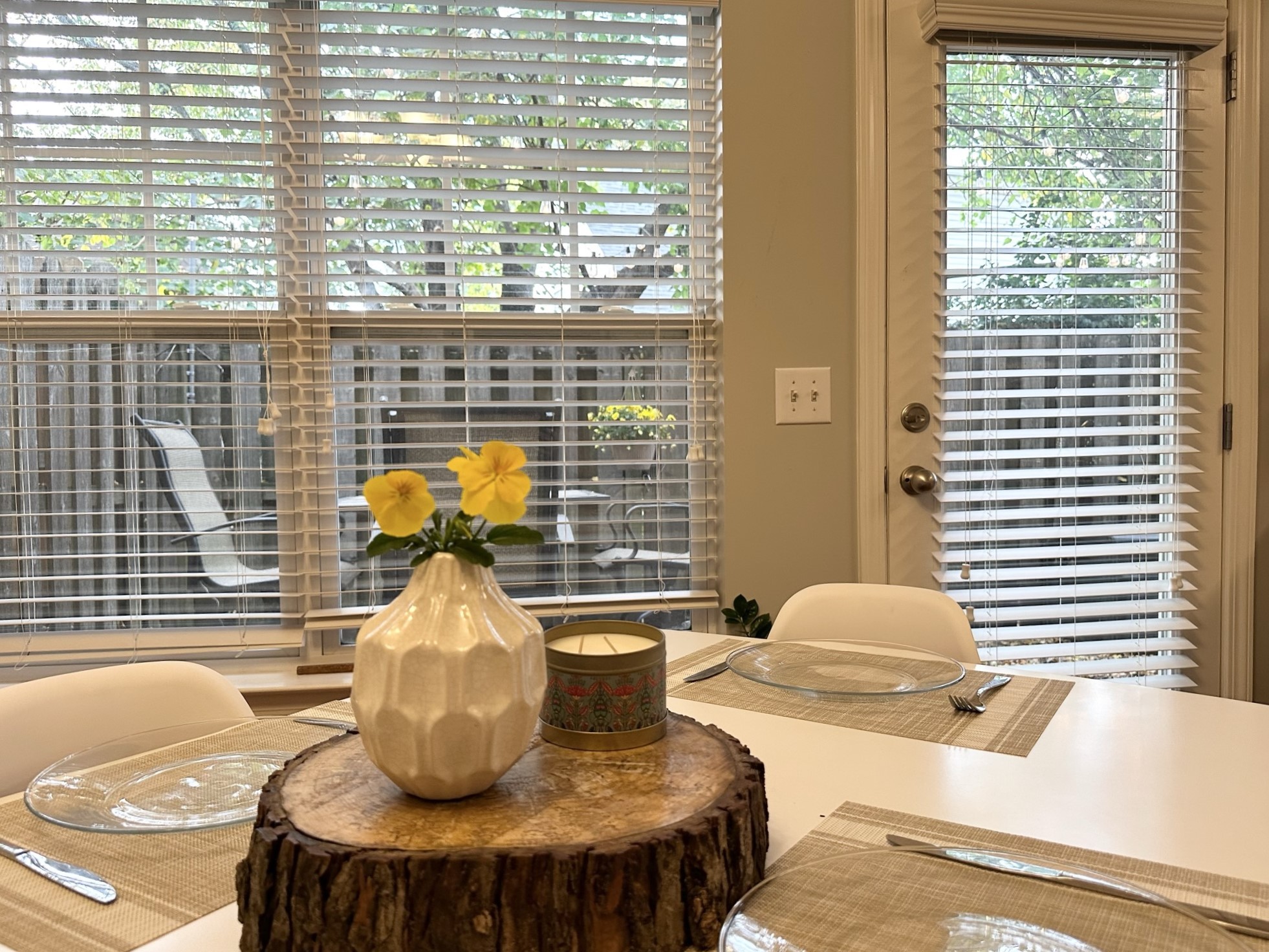 553 Rosedale Ave Unit: 104