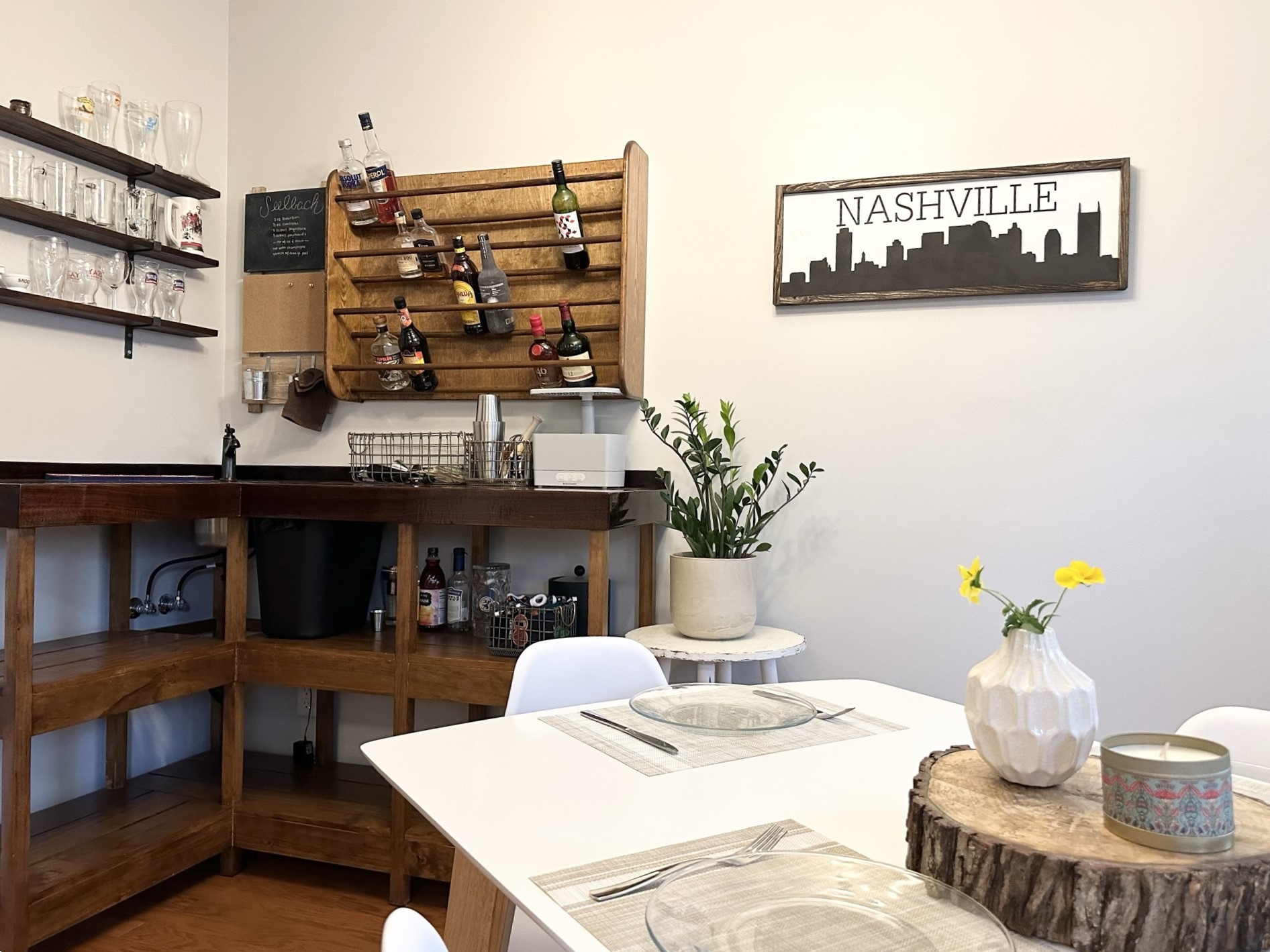 553 Rosedale Ave Unit: 104