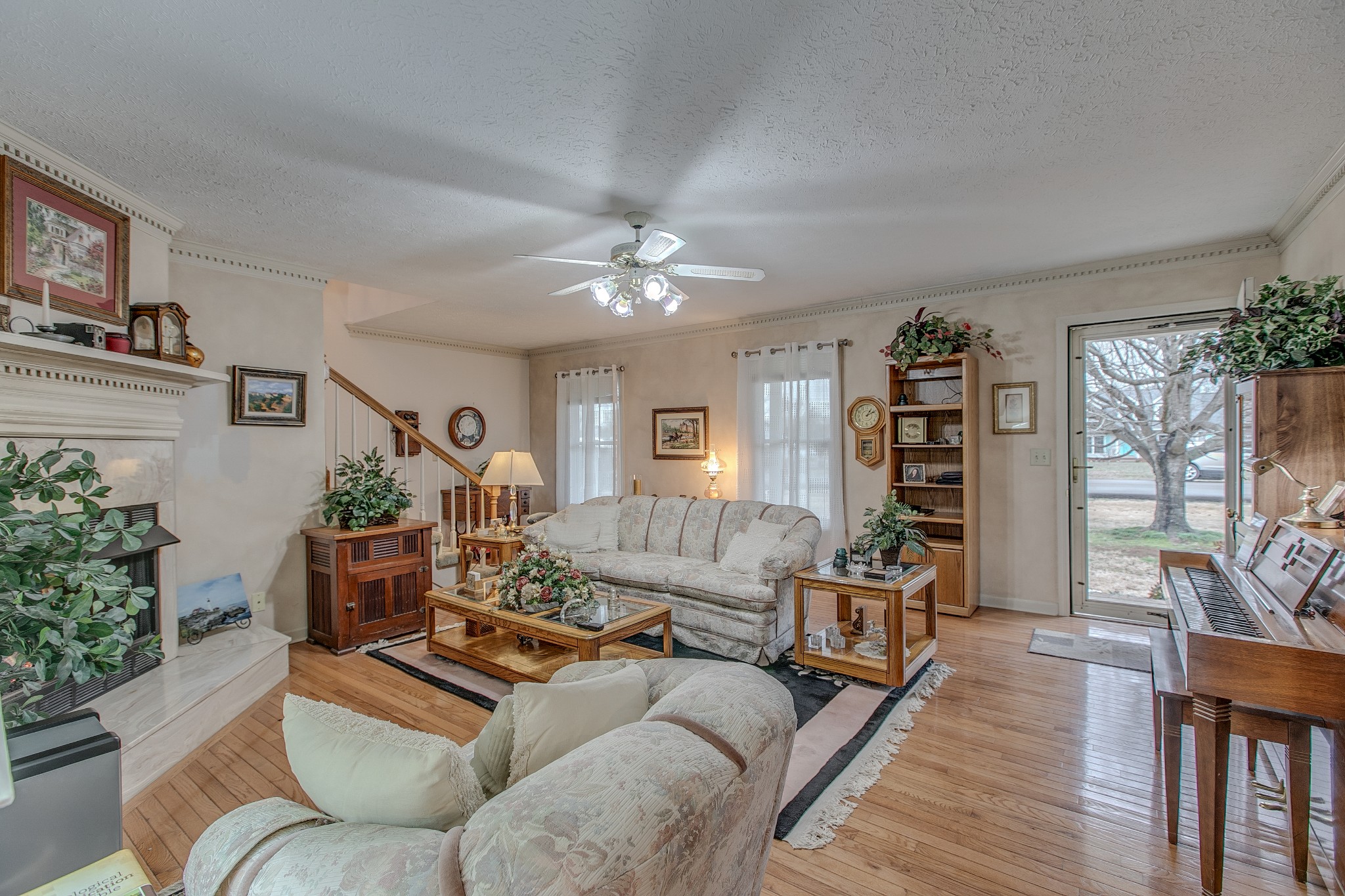 10314 Roanoke Dr