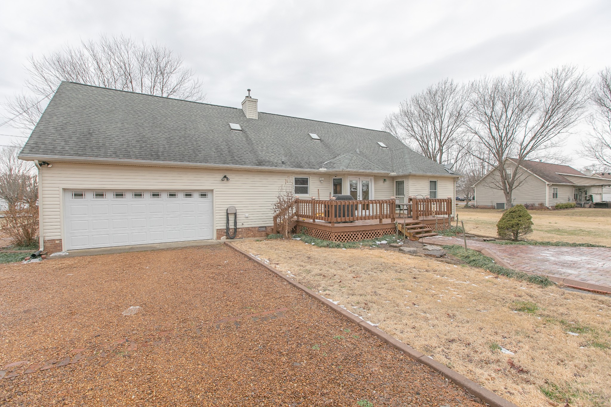 10314 Roanoke Dr