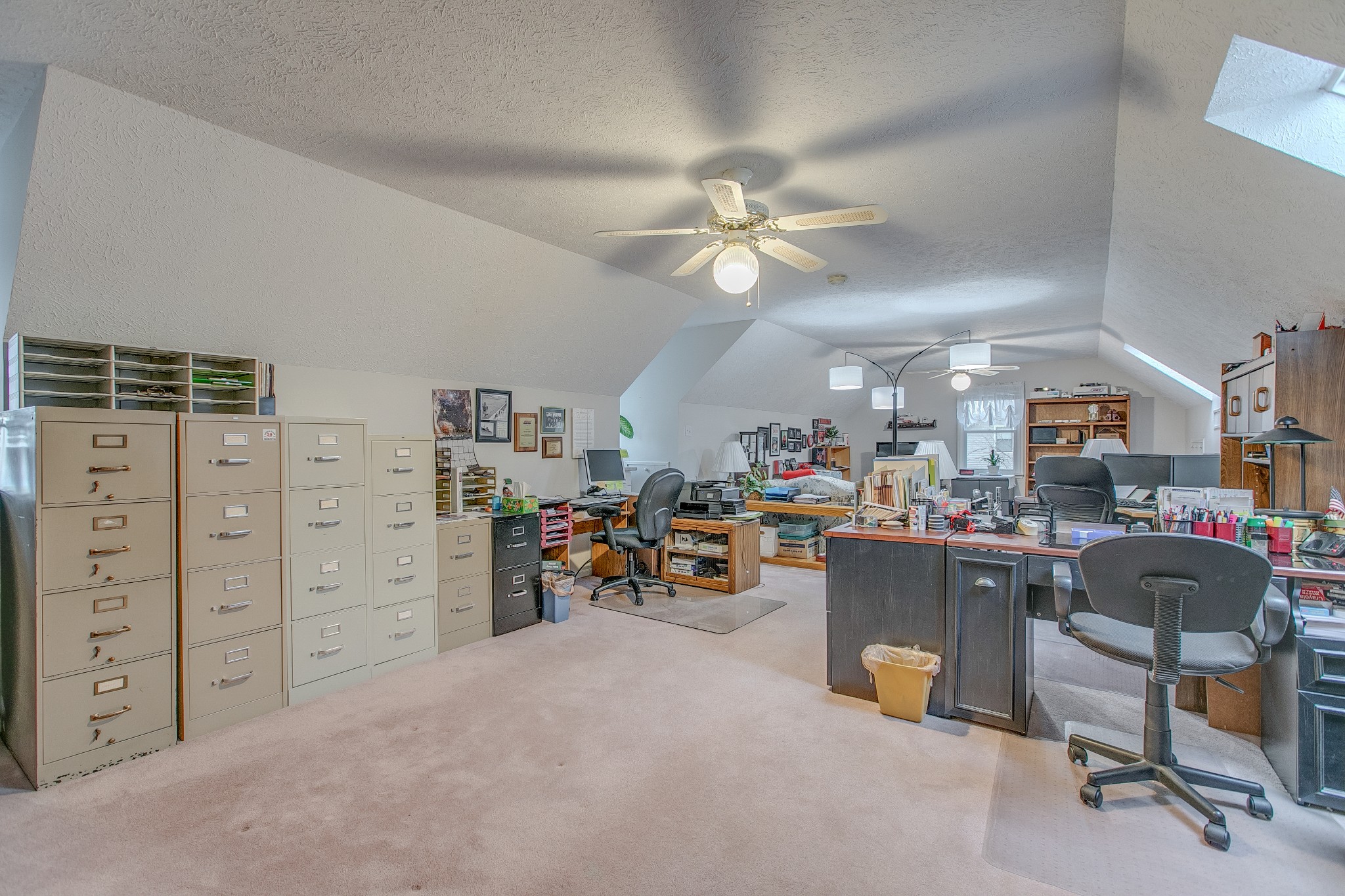 10314 Roanoke Dr