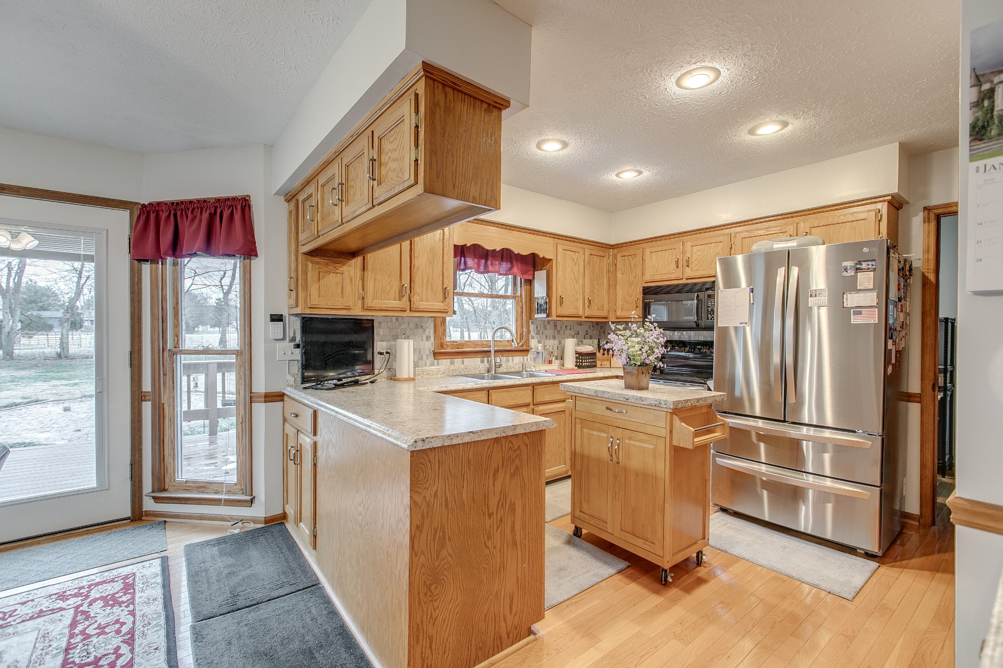 10314 Roanoke Dr
