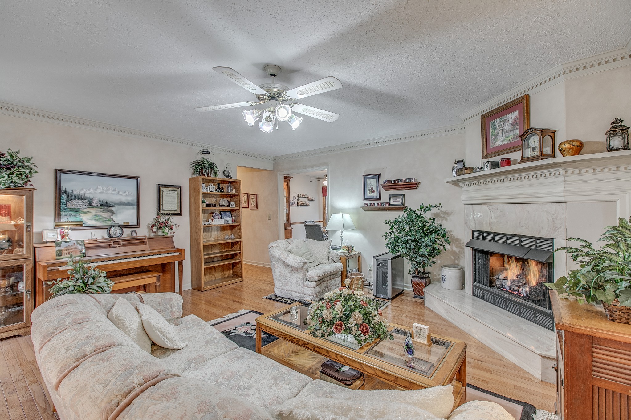 10314 Roanoke Dr