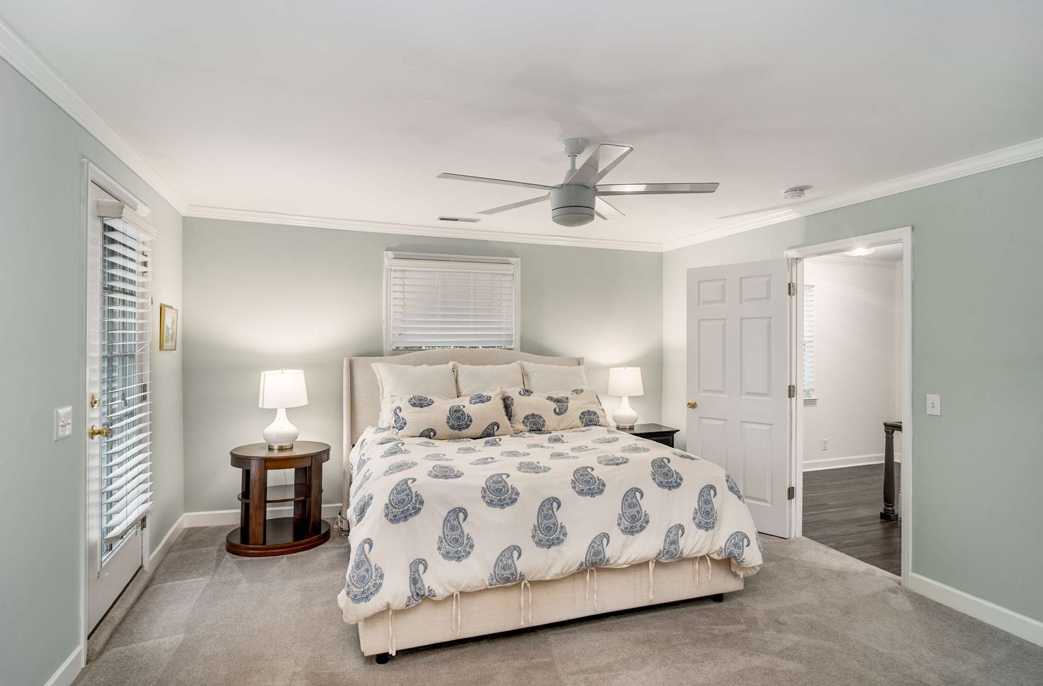 4018 Moss Rose Dr