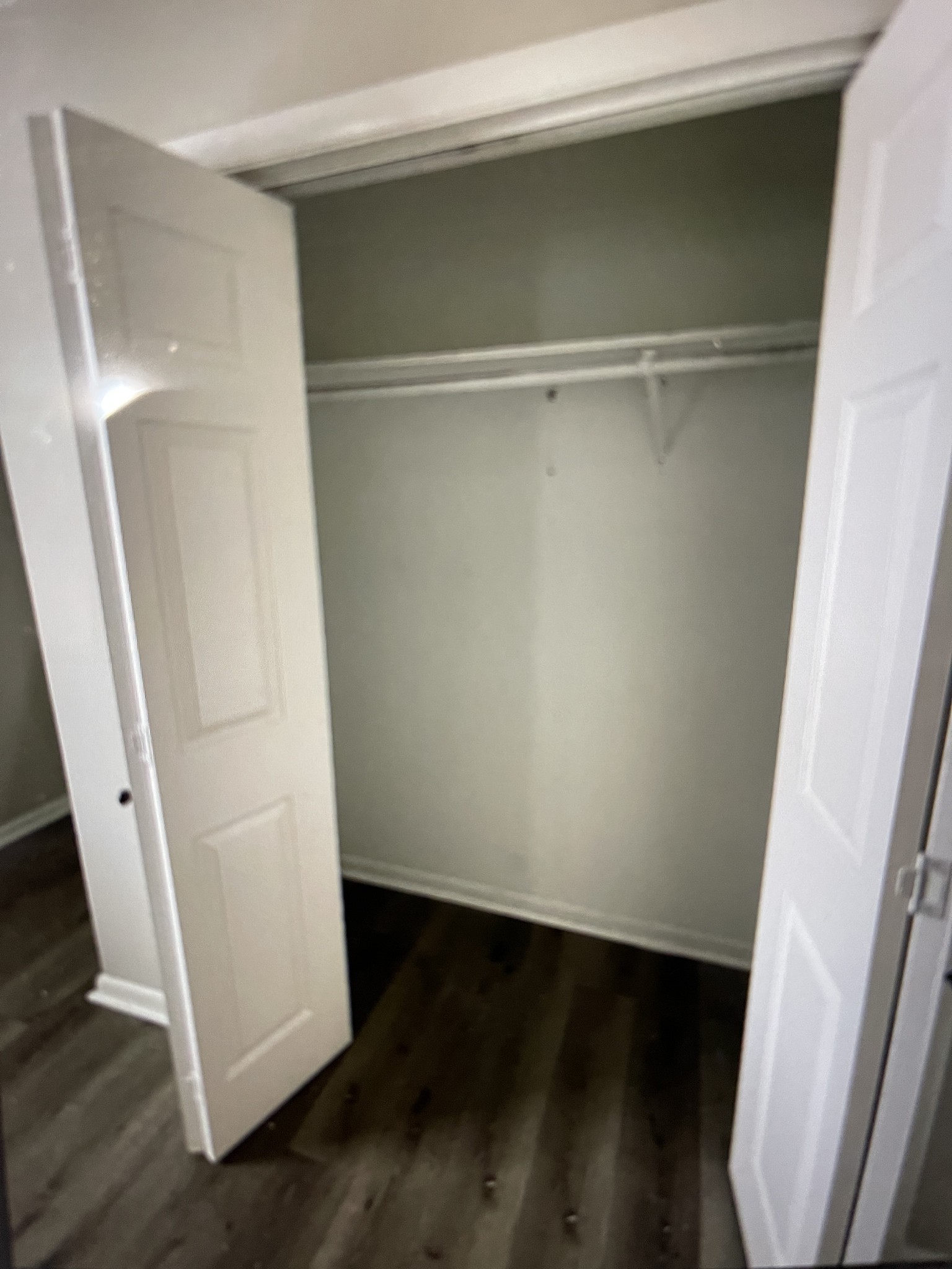 1120 N Maple St Unit: 4