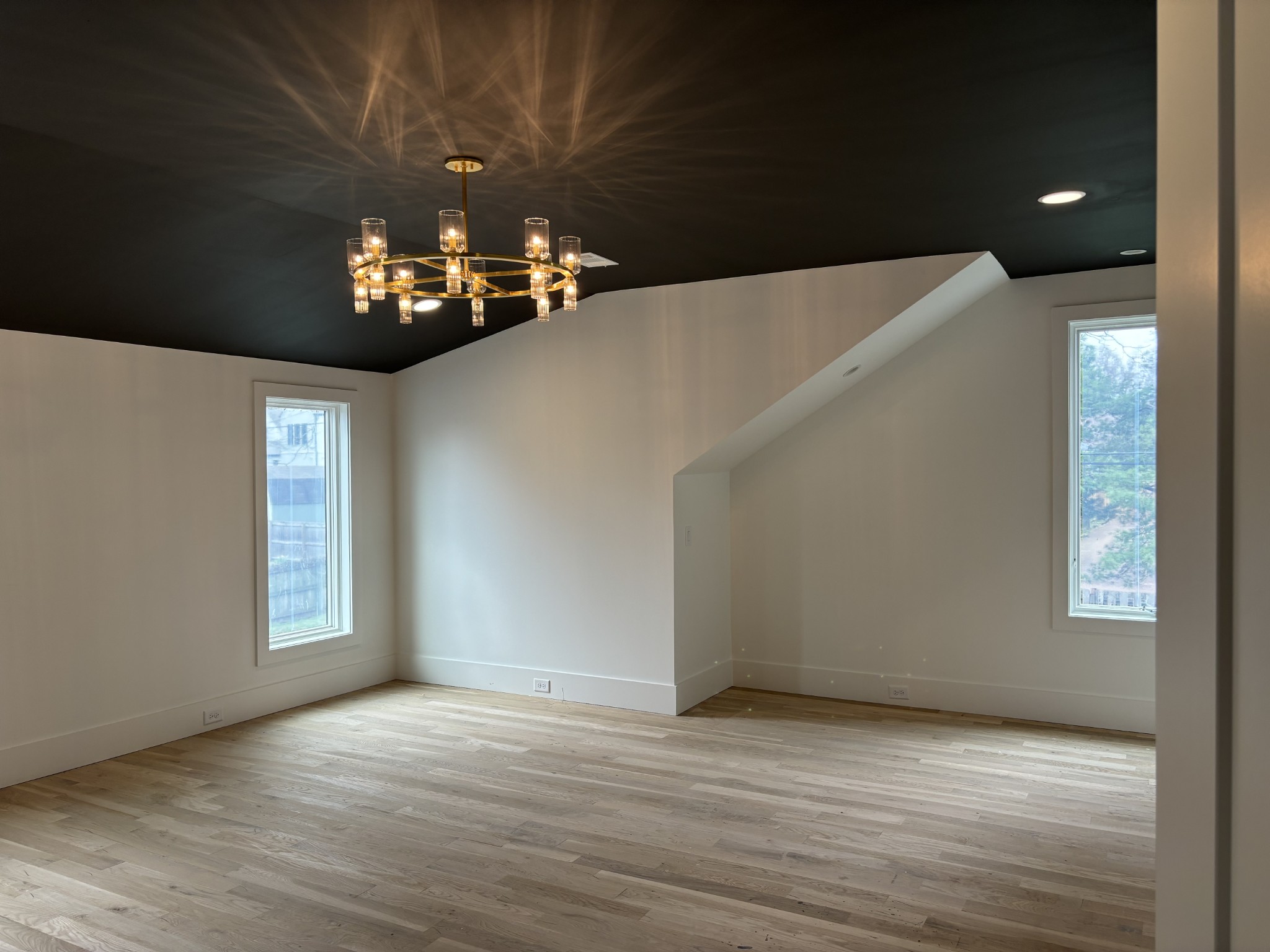 3615 Rainbow Pl