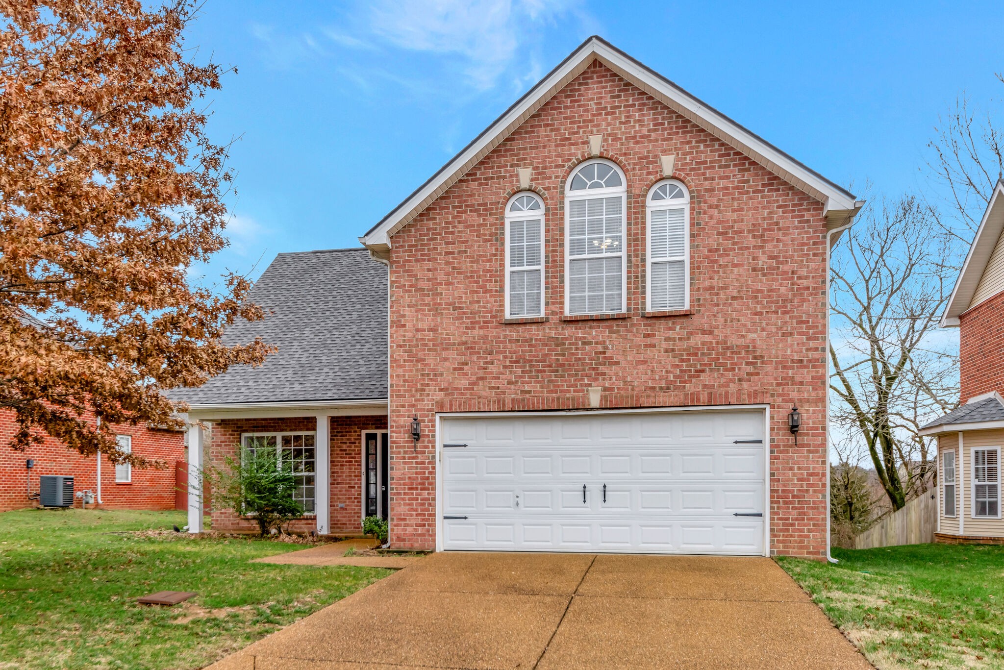 6921 Scarlet Ridge Dr