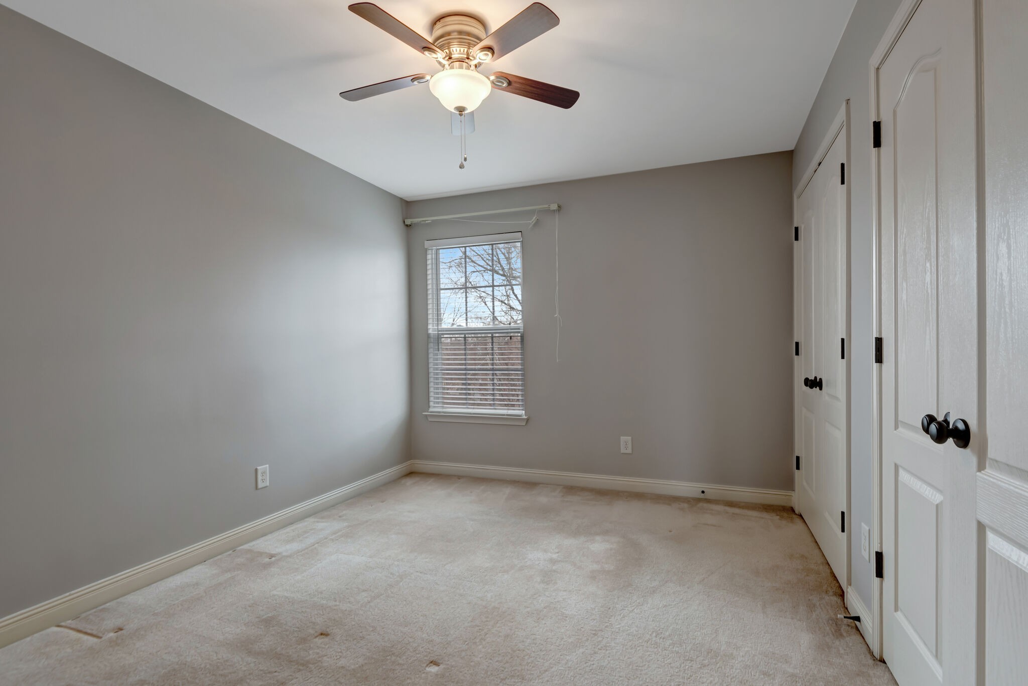 6921 Scarlet Ridge Dr