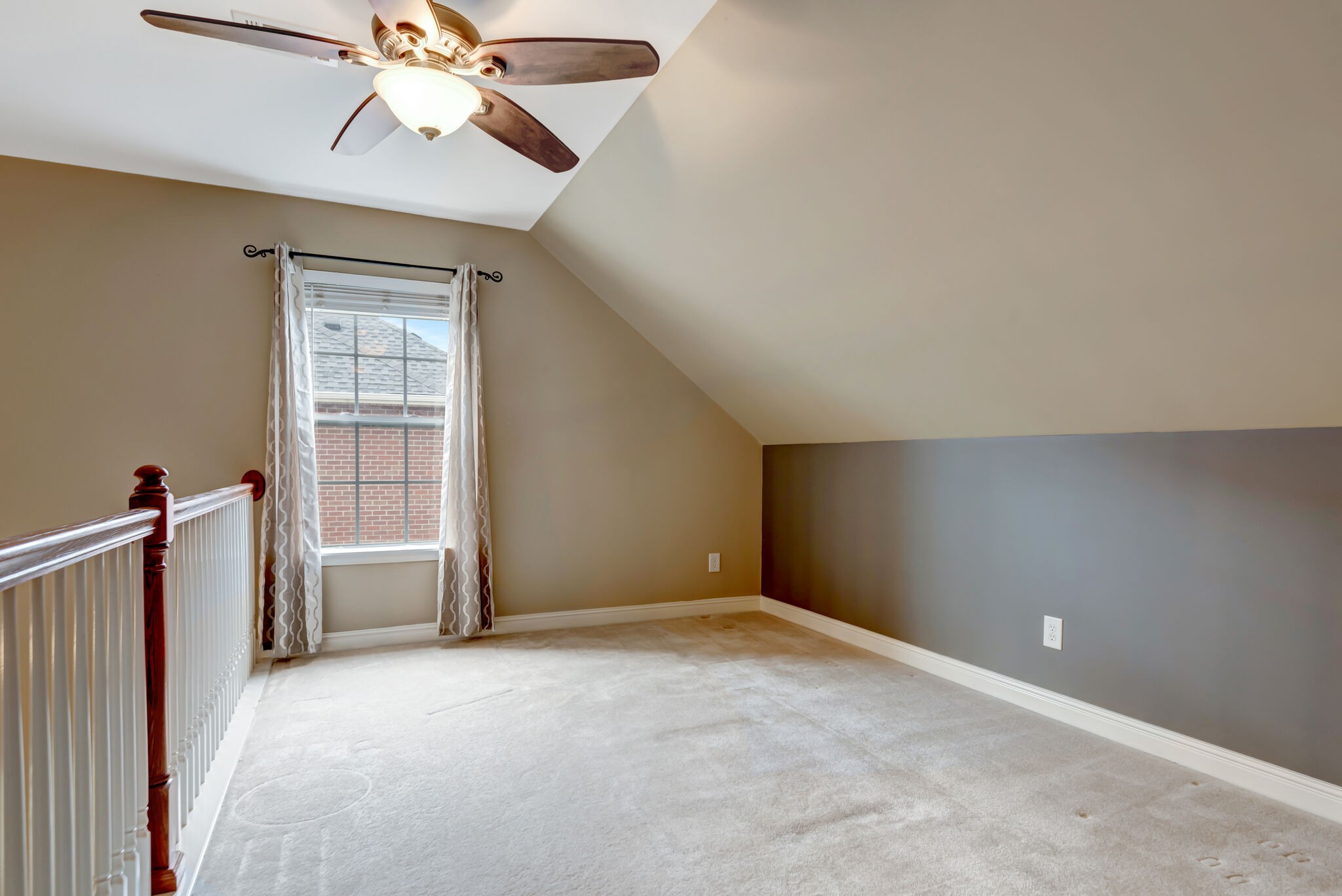 6921 Scarlet Ridge Dr