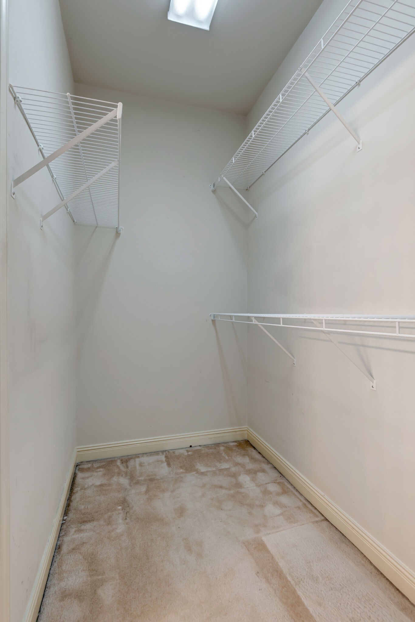 6921 Scarlet Ridge Dr